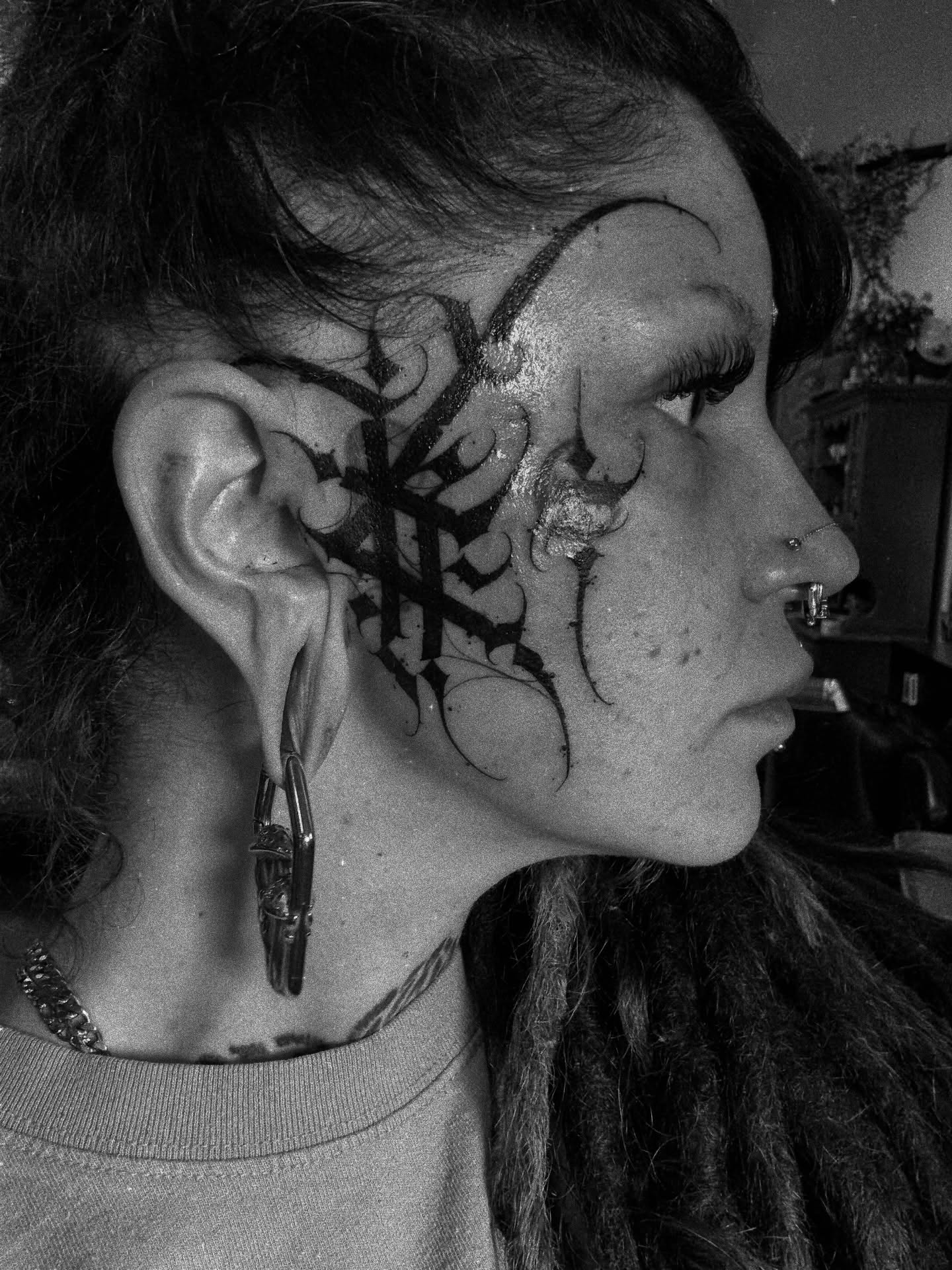Tattoo by @lizzysmallzz — black_and_grey