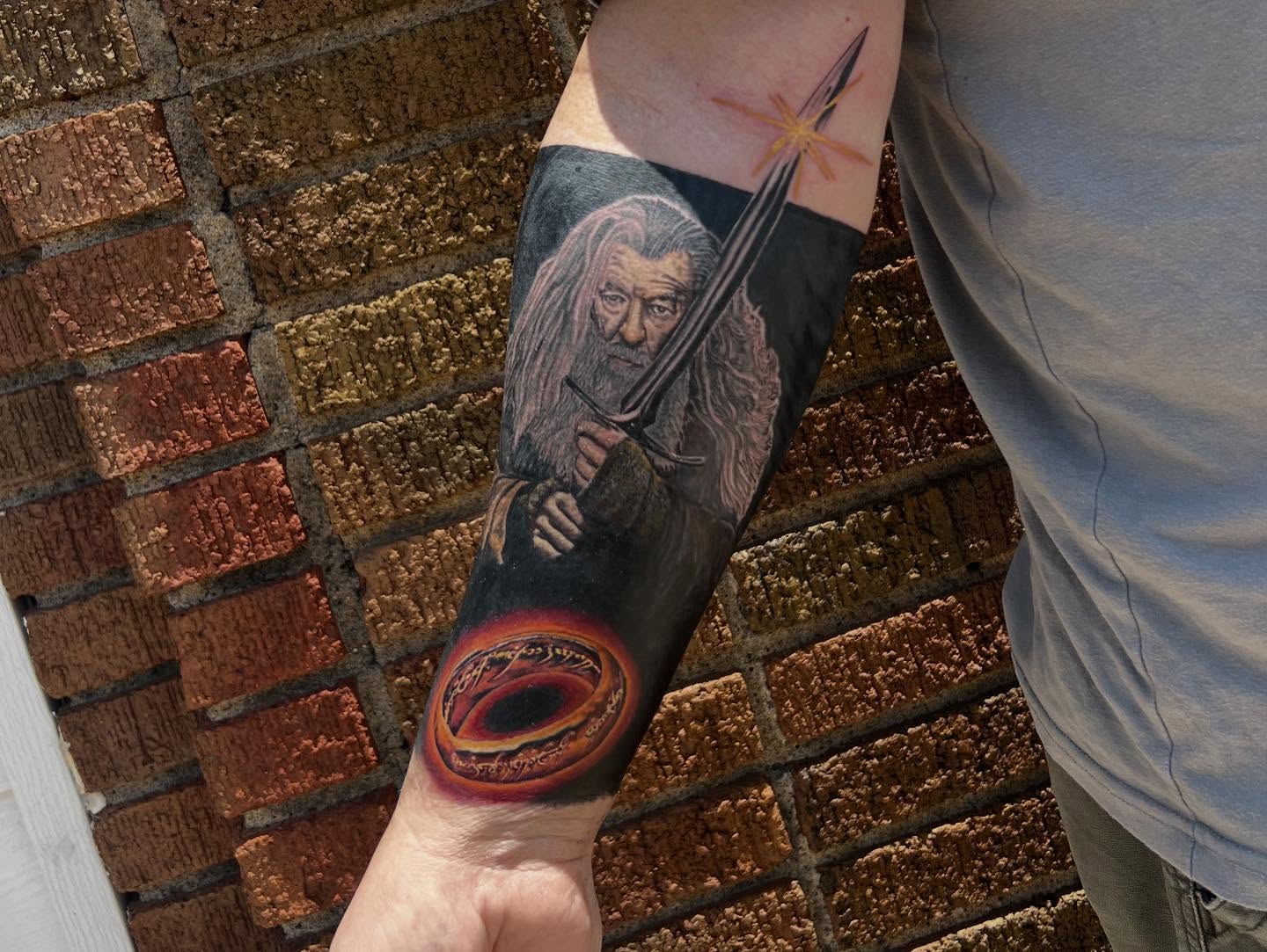 Tattoo by @danserna_tattoos — realism, dotwork
