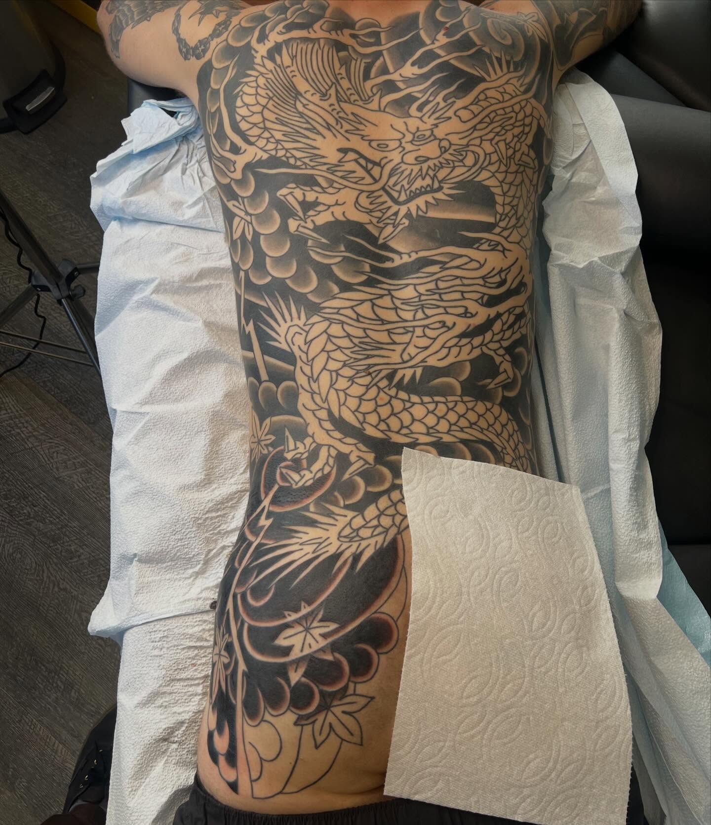 Dragon japanese irezumi tattoo on the thigh by Mikey Montoya