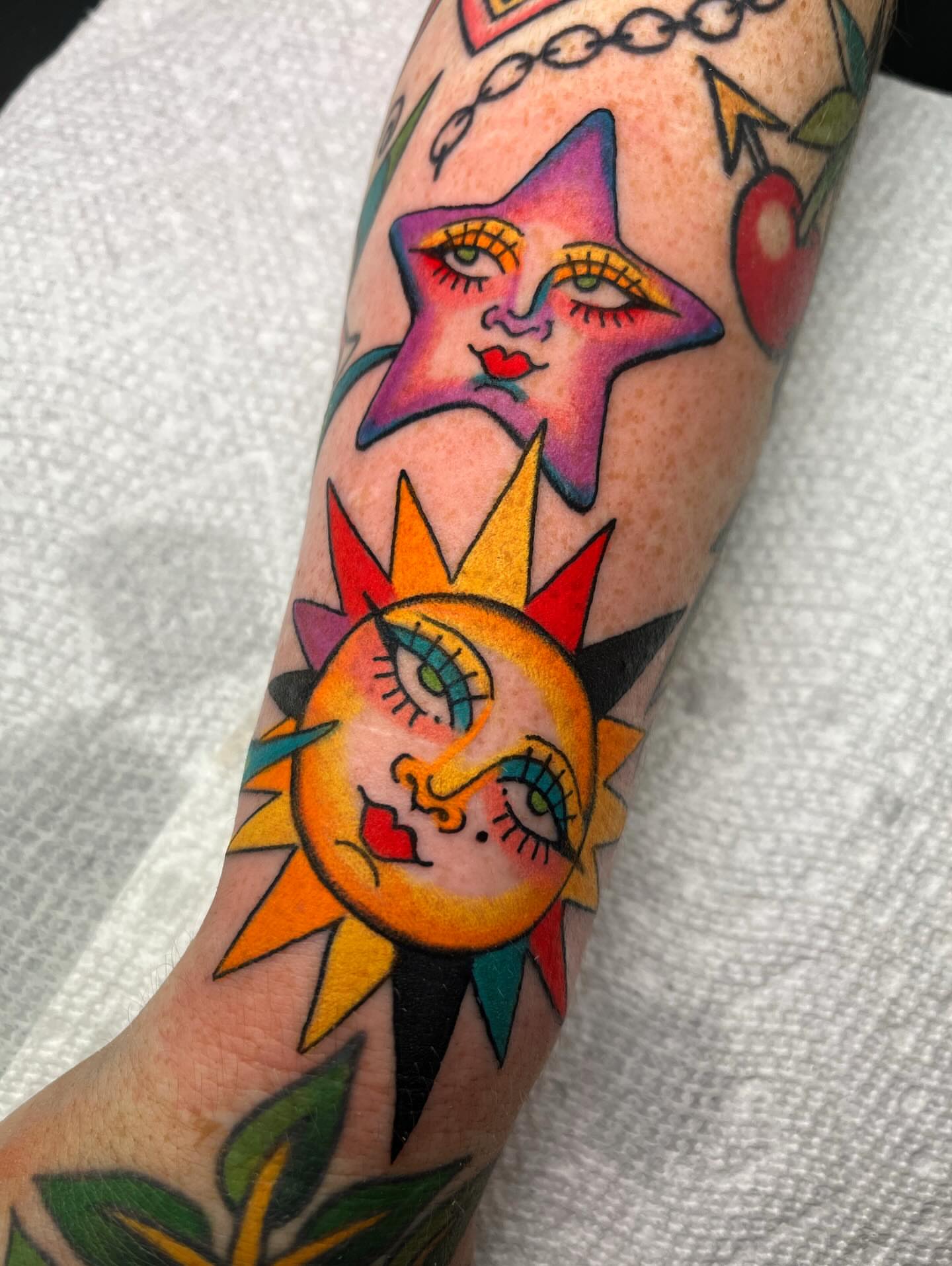 Tattoo by @sweetpeachtattoos — american_traditional
