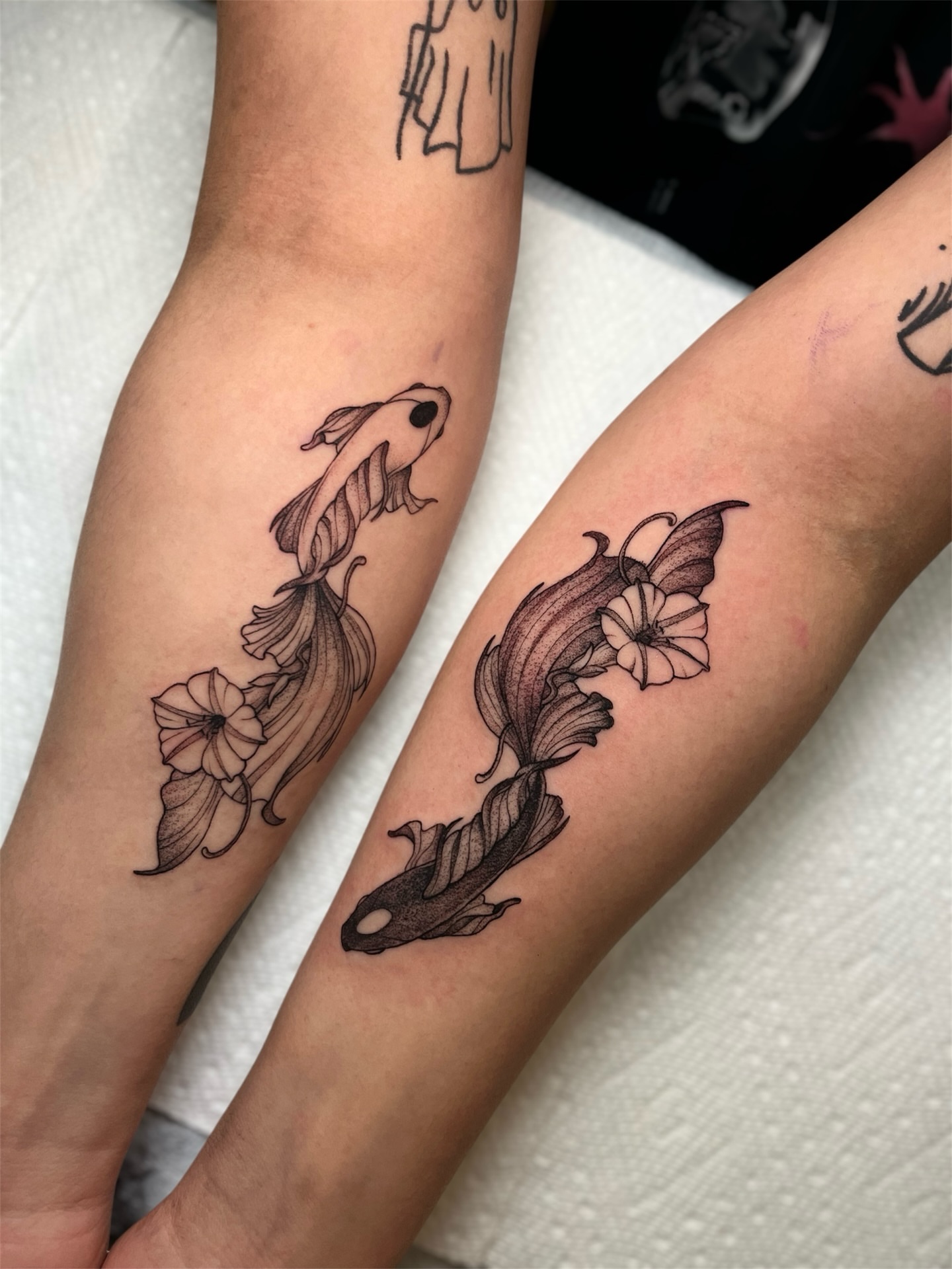 Tattoo by @msbeetattoos β black_and_grey