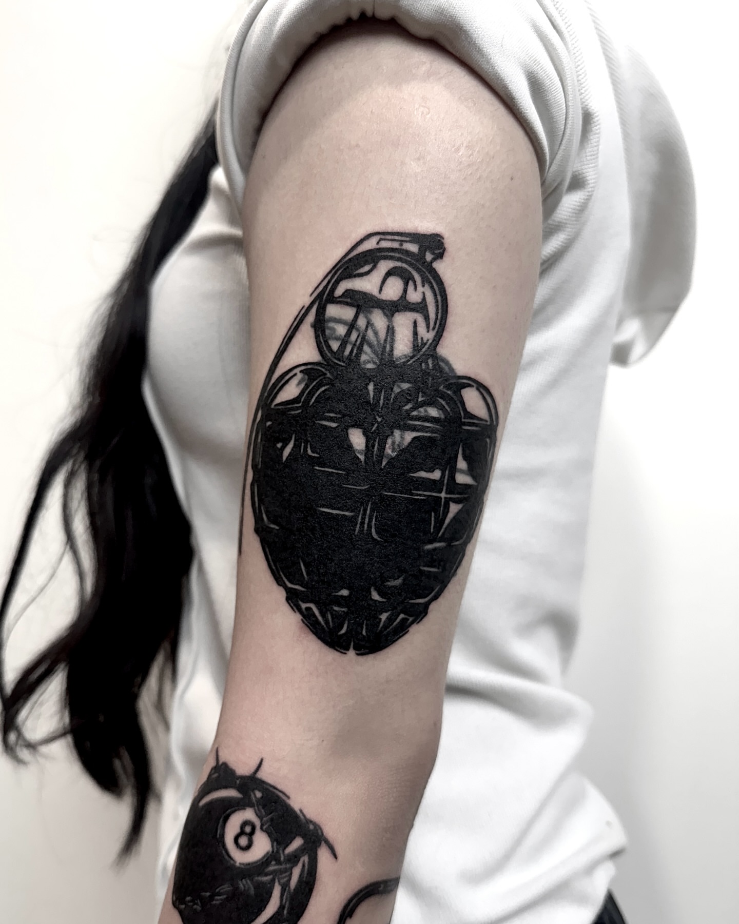 Tattoo by @roniblack_tt — black_and_grey