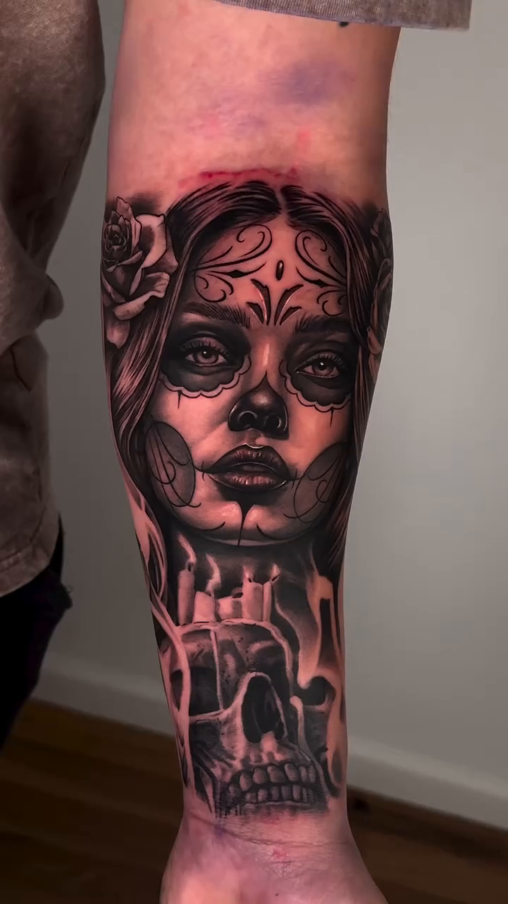 Woman and skull realism tattoo by Flamure Islami