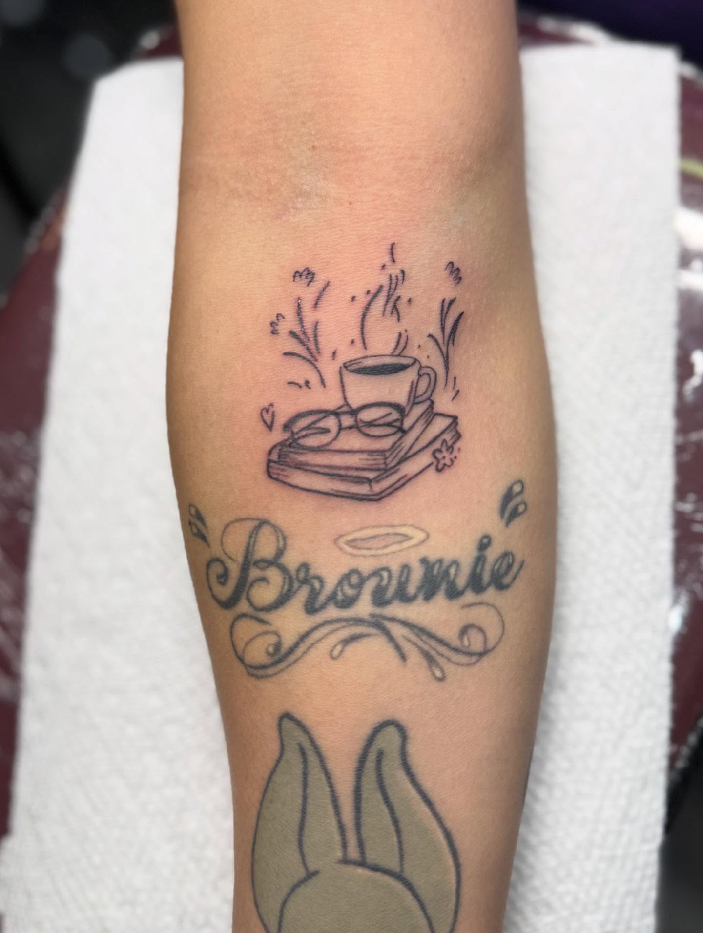 Tattoo by @linda_xochiquetzal — black_and_grey
