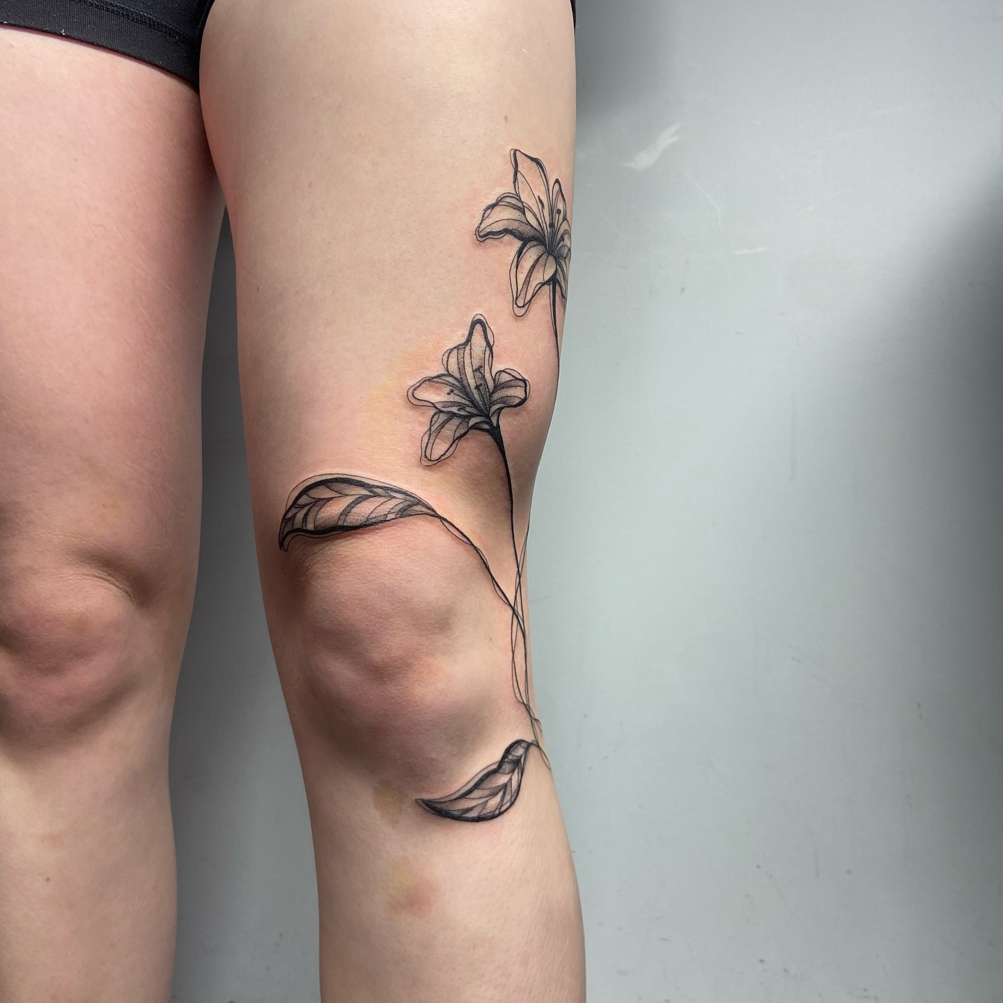 Tattoo by @ilenadoodles β black_and_grey