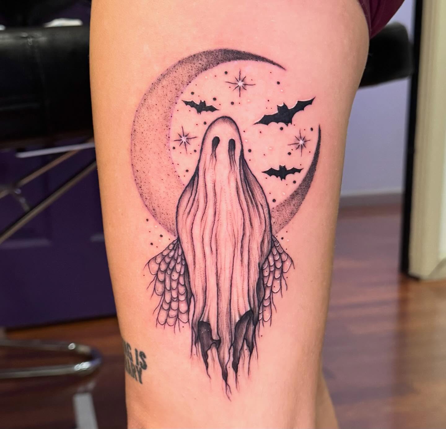 Tattoo by @starby5 โ dotwork, black_and_grey