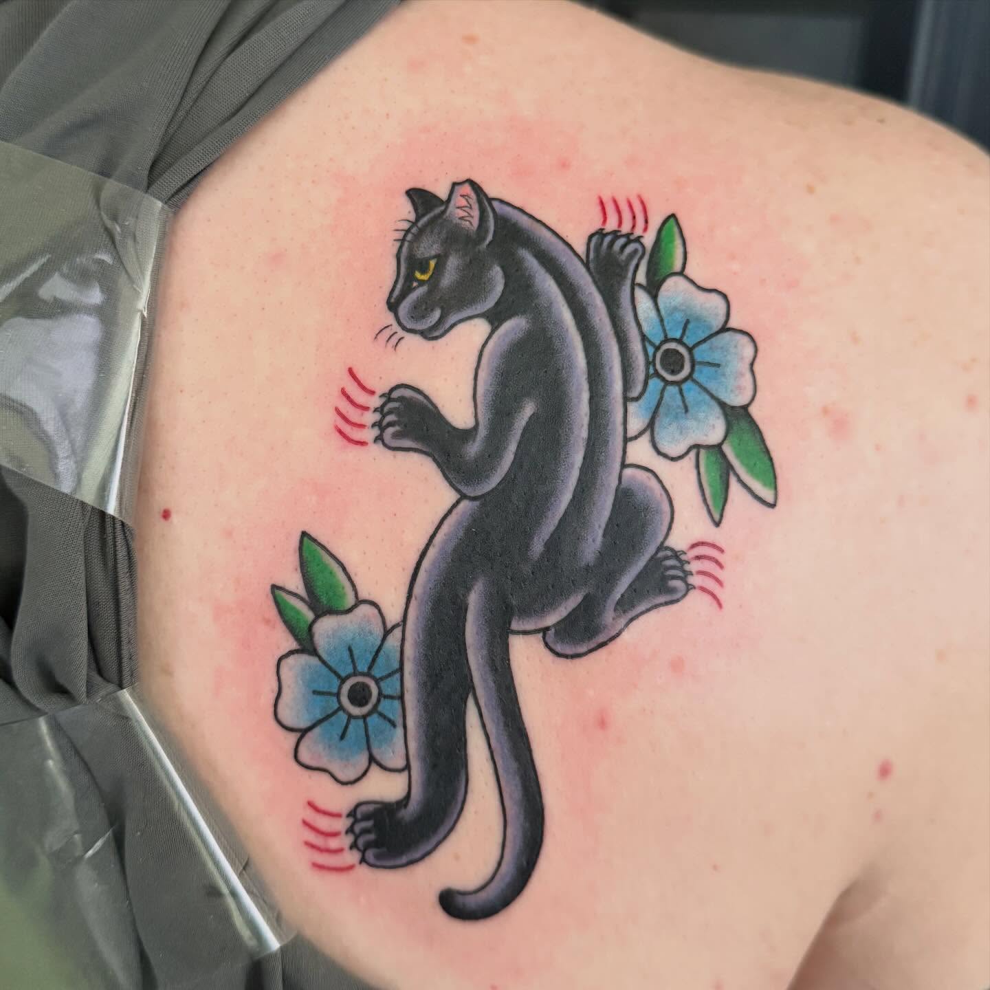 Panther and flowers American traditional tattoo on the back by Liz Glitz - Philadelphia Tattoo Artist