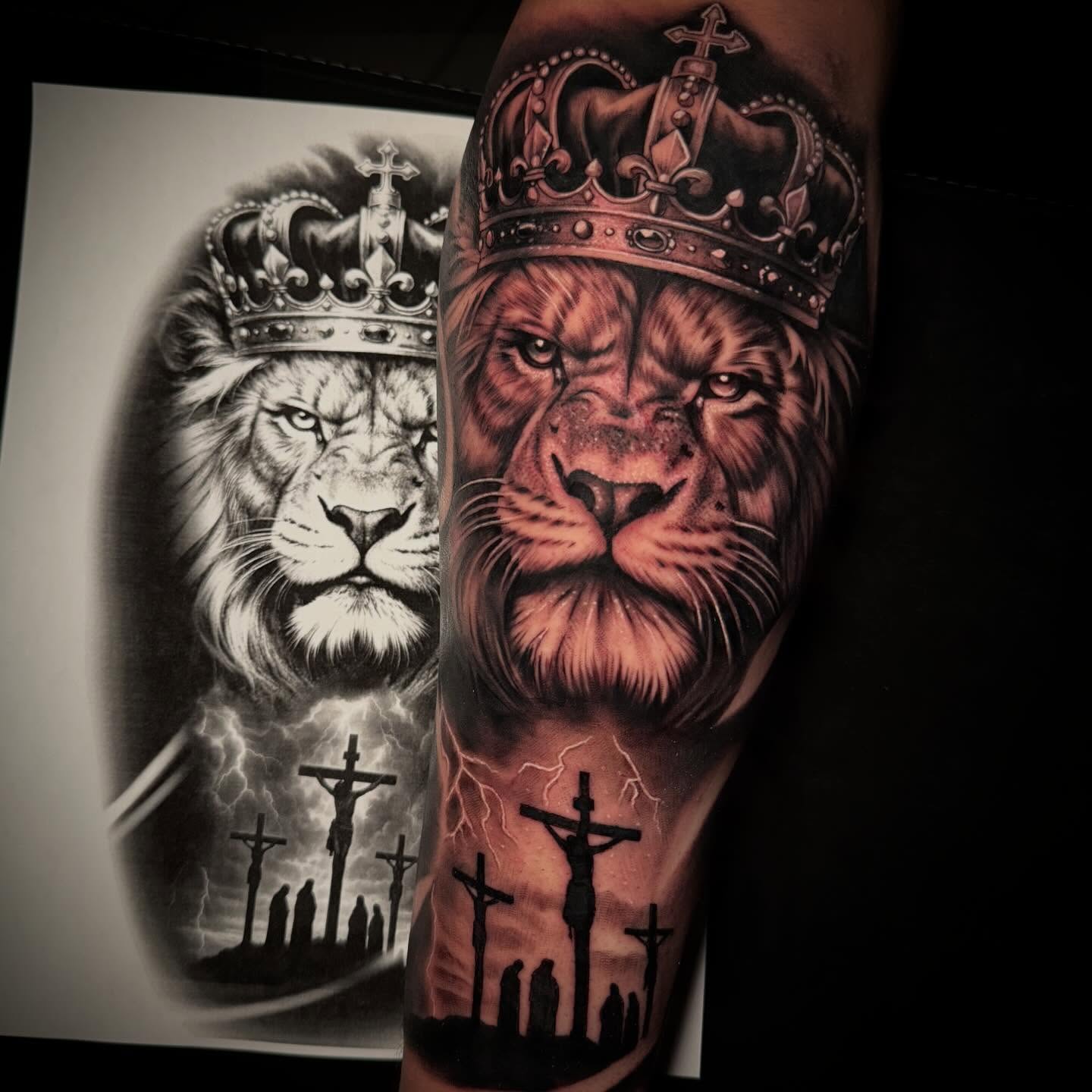 Lion with crown realism tattoo on the forearm by Jorge Hernandez