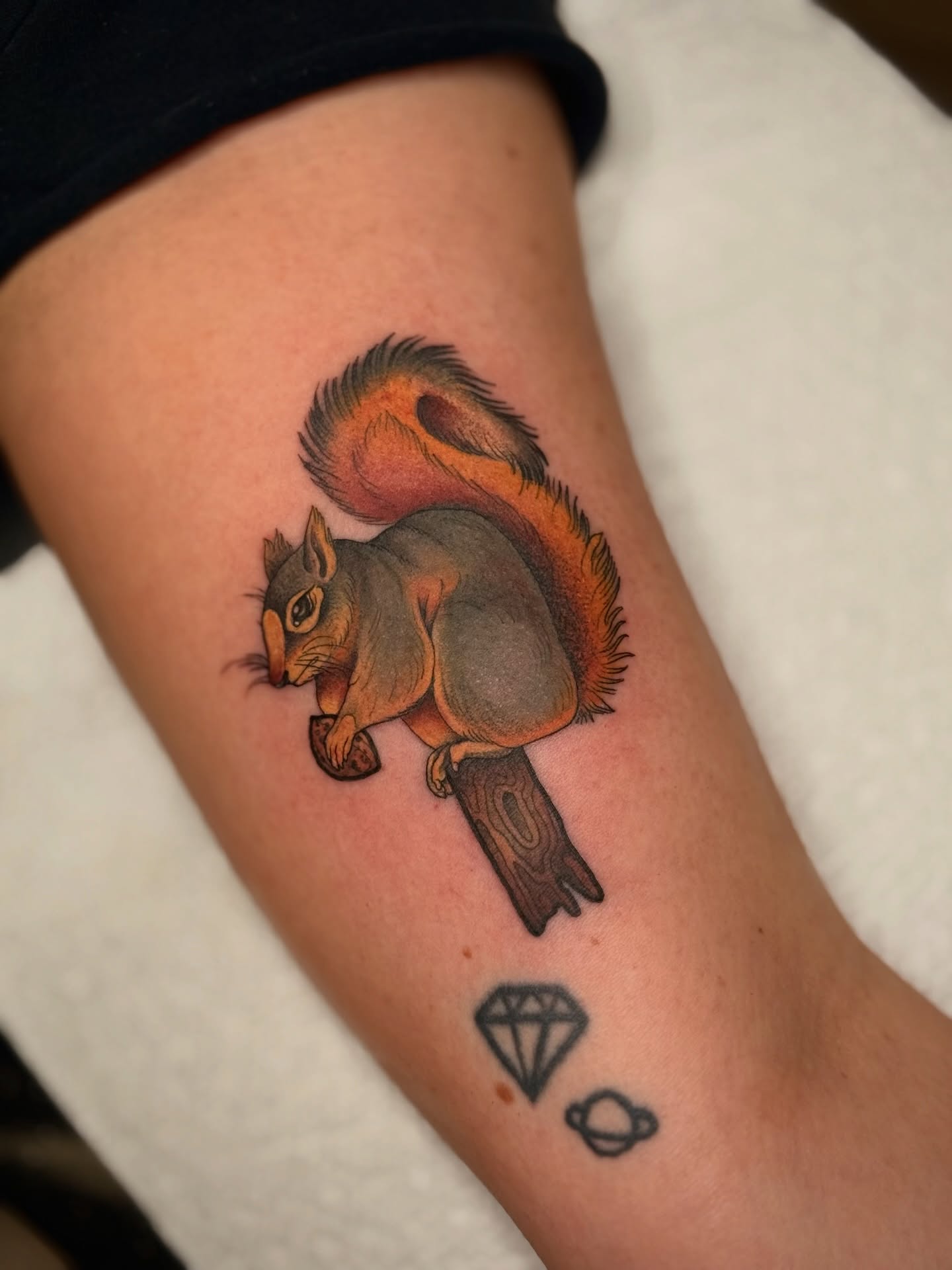 Squirrel realism tattoo on the thigh by K9