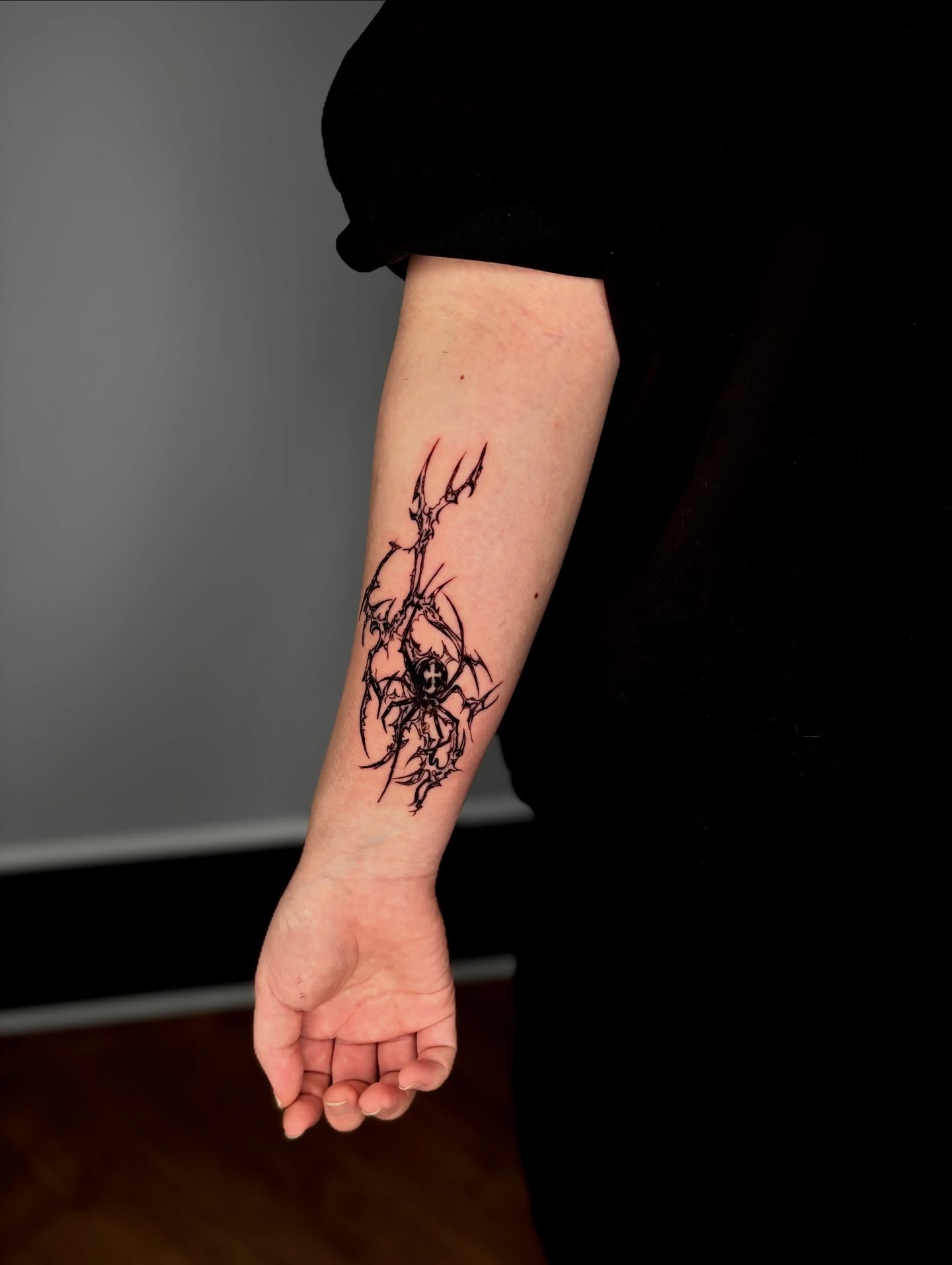 Tattoo by @id_tt_ — geometric
