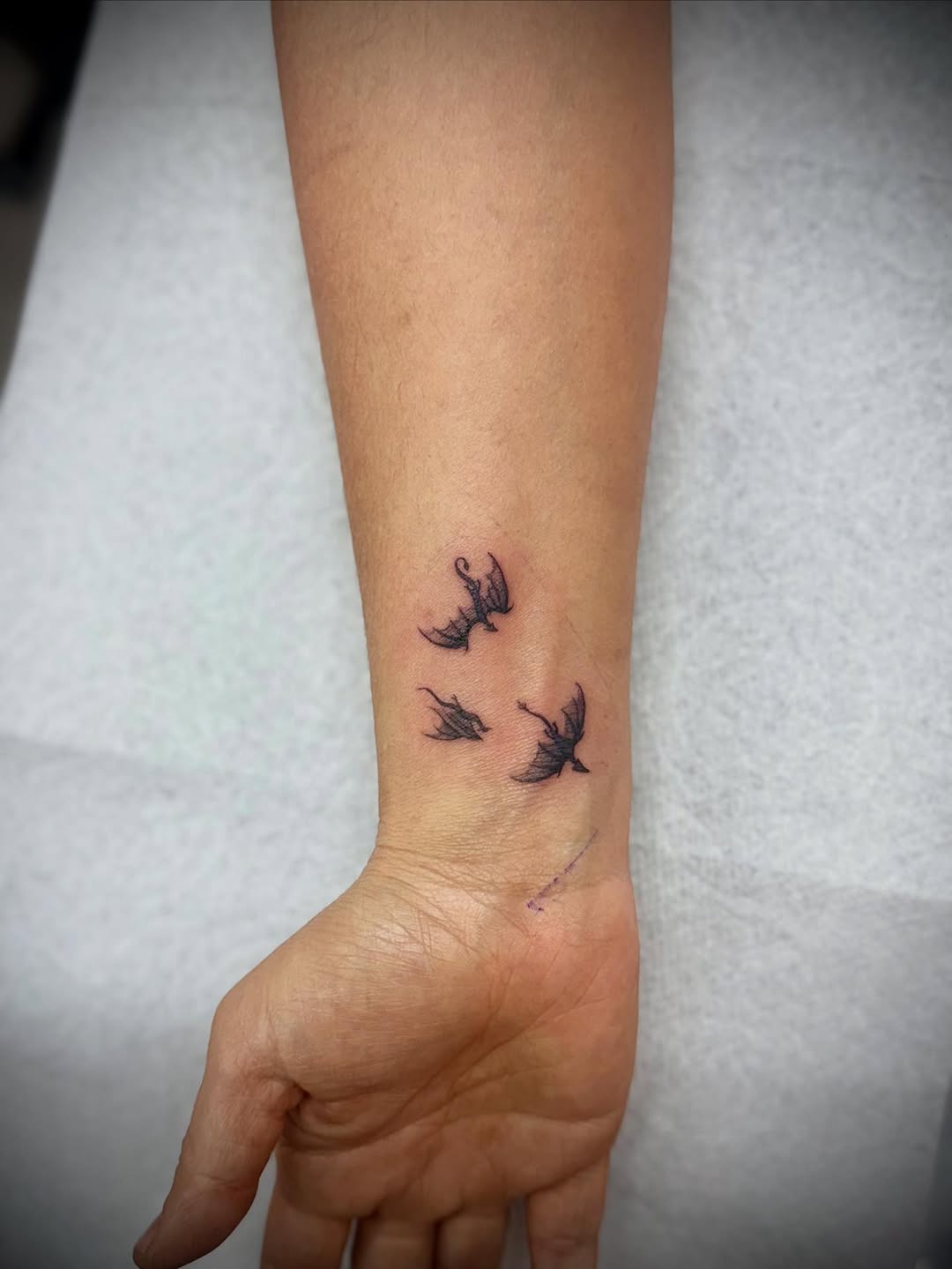 Tattoo by @legoetatts — fine_line, minimalist