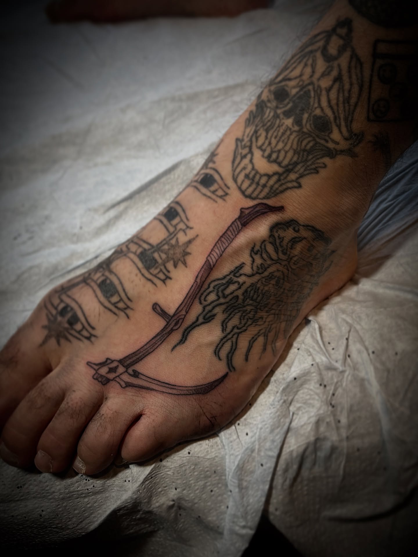 Tattoo by @fraserwright — black_and_grey