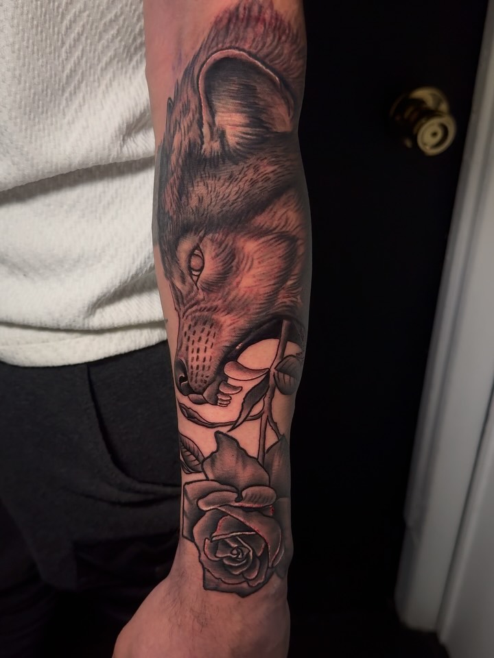 Tattoo by @mz_tattoony — black_and_grey, realism