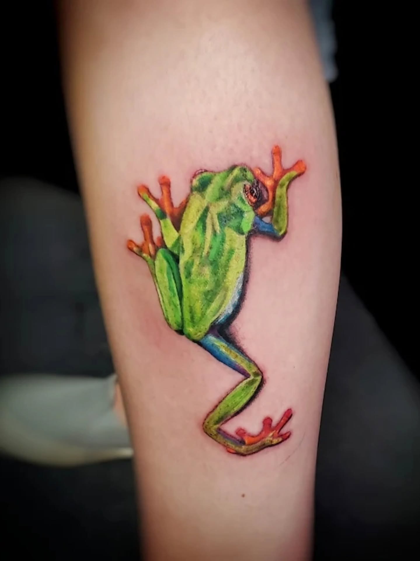 Tattoo by @sacredgemometry — realism