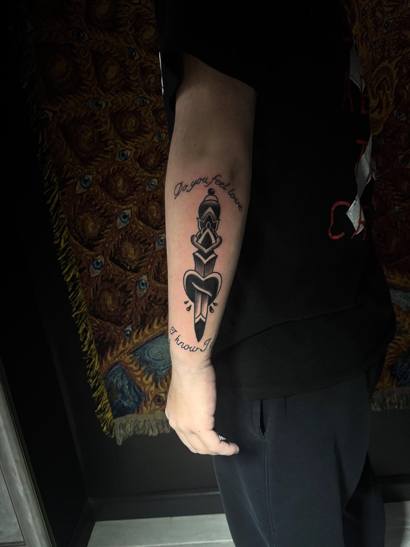 Tattoo by @sheeran_2 — black_and_grey