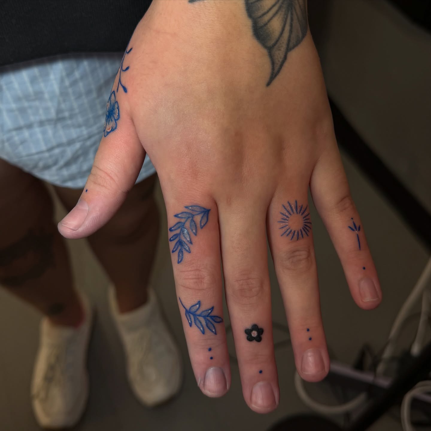 Tattoo by @unhurtt.tats — dotwork