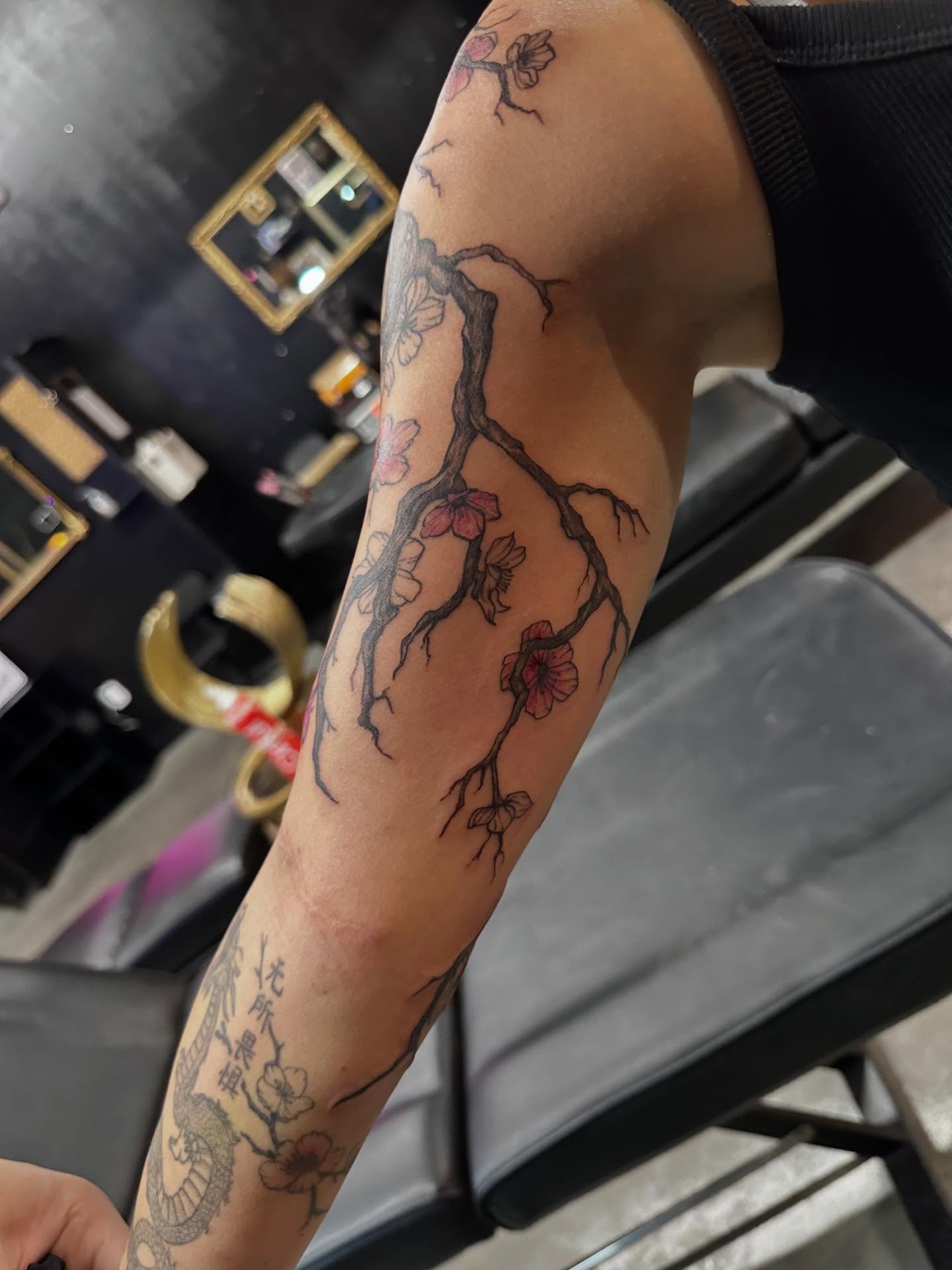 Tattoo by @gwt_artworks — black_and_grey