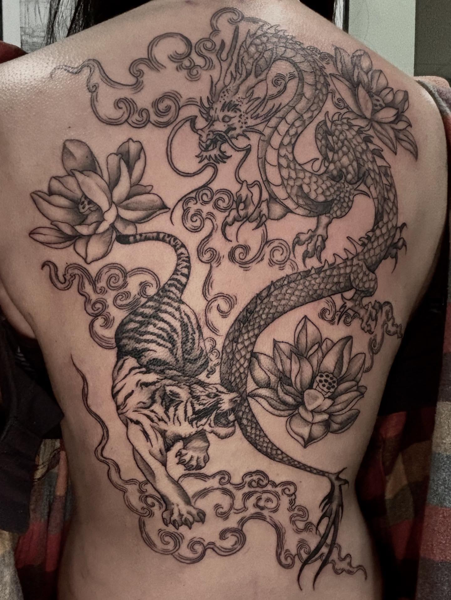Dragon and tiger japanese irezumi tattoo on the back by Sage Ray ♡