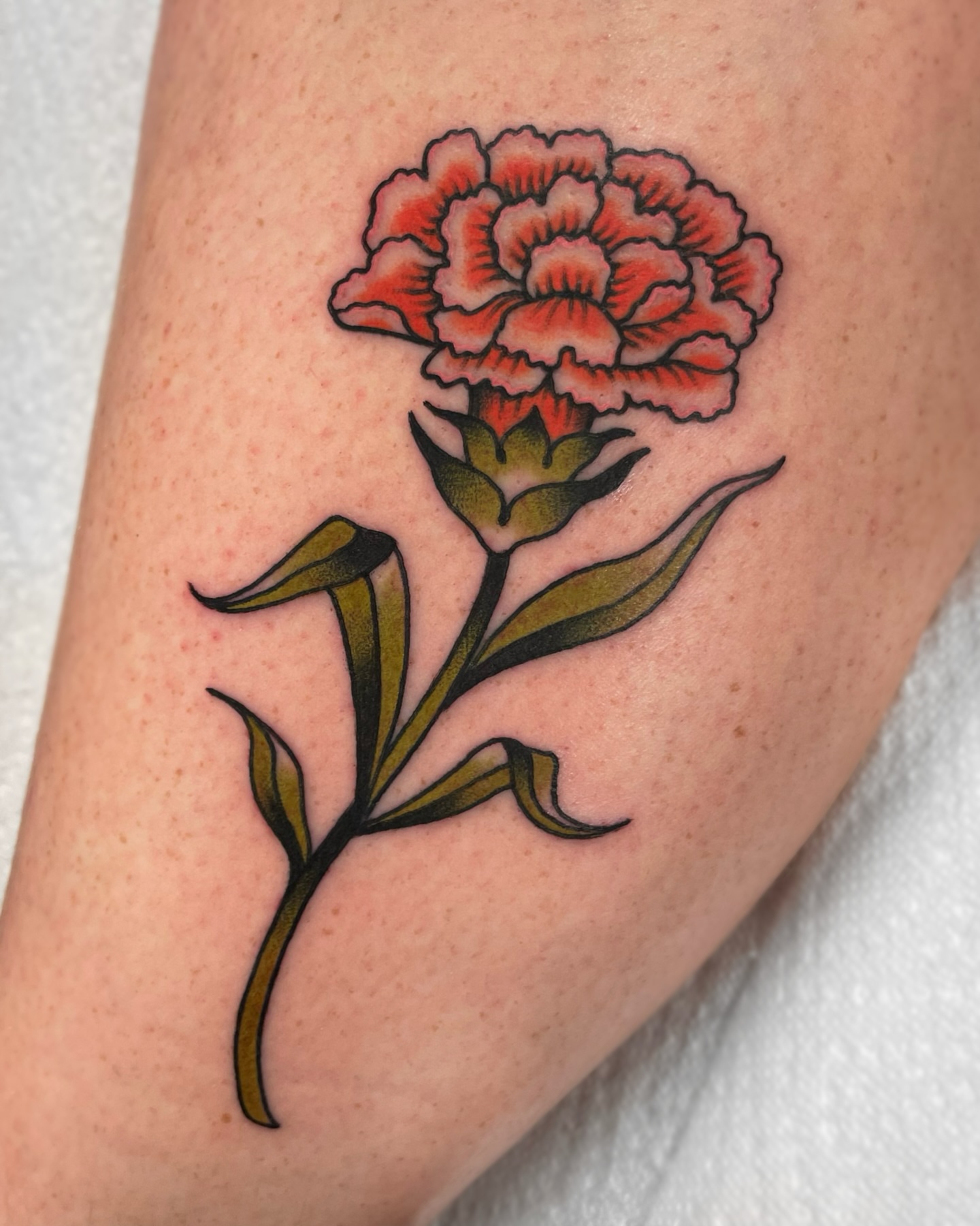 Tattoo by @anabellmorotattoos โ american_traditional