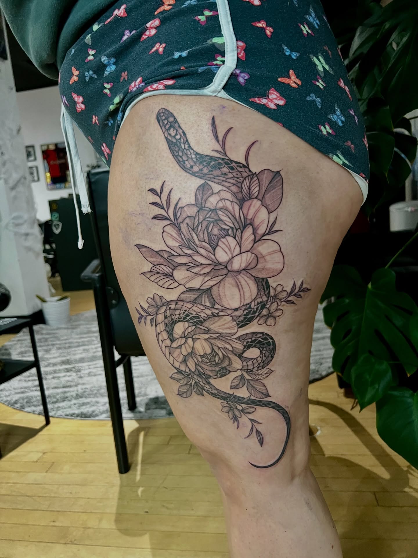 Tattoo by @lovelyinink_ — black_and_grey