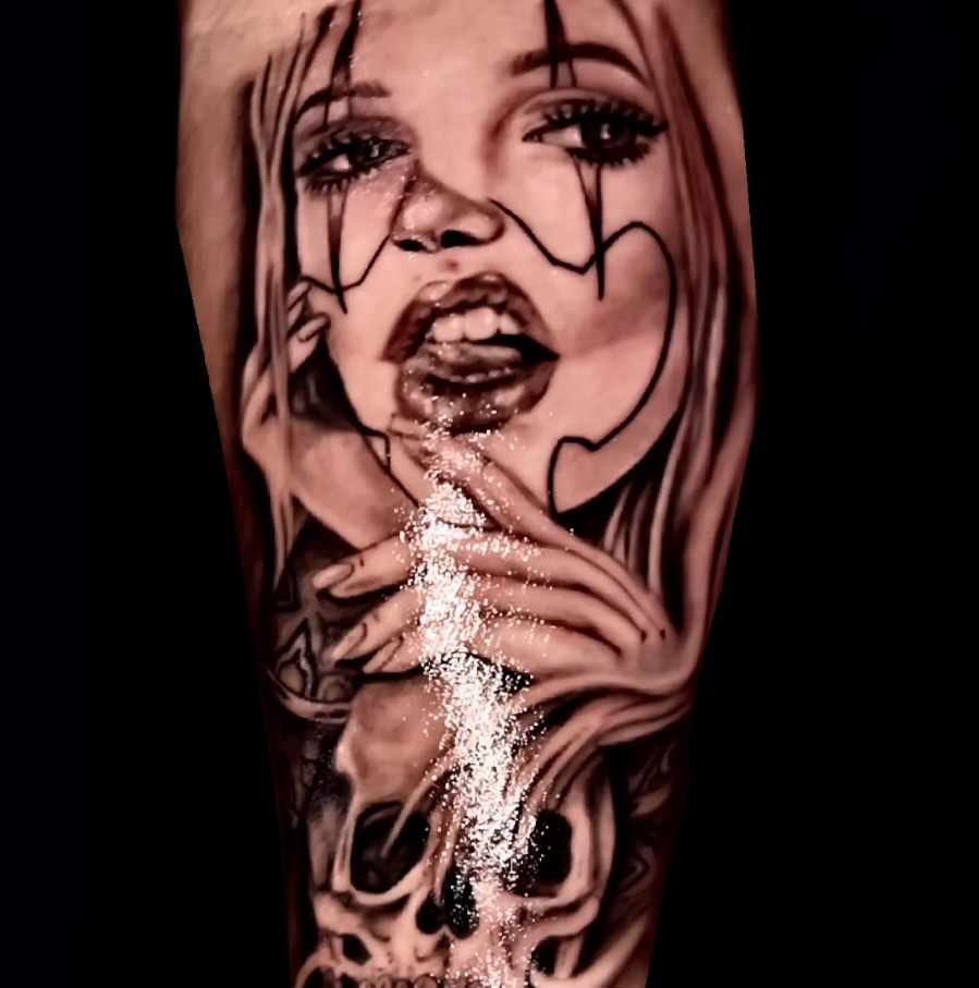 Tattoo by @mami_g_tat2z — realism, dark_realism