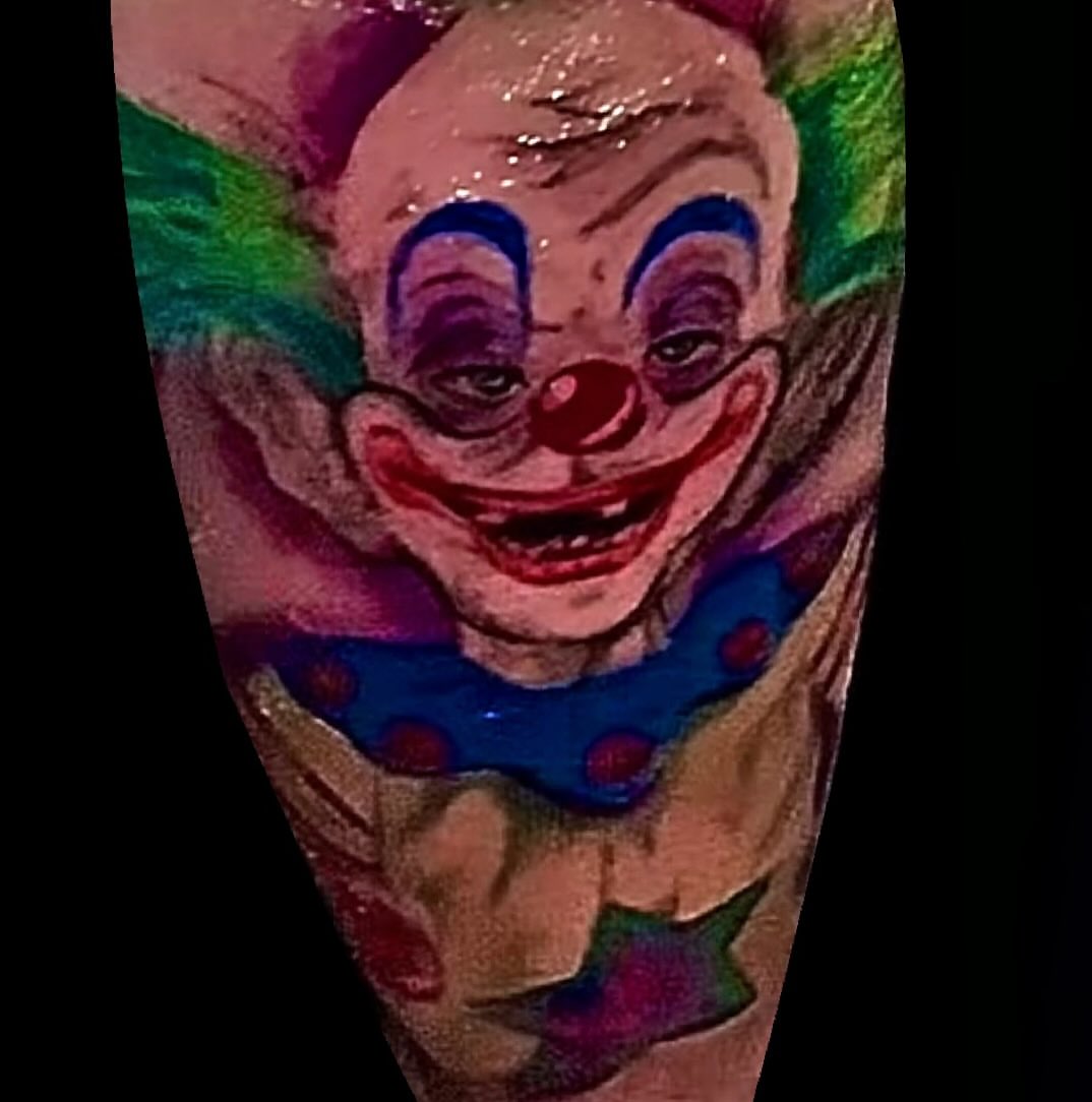 Tattoo by @mami_g_tat2z — realism