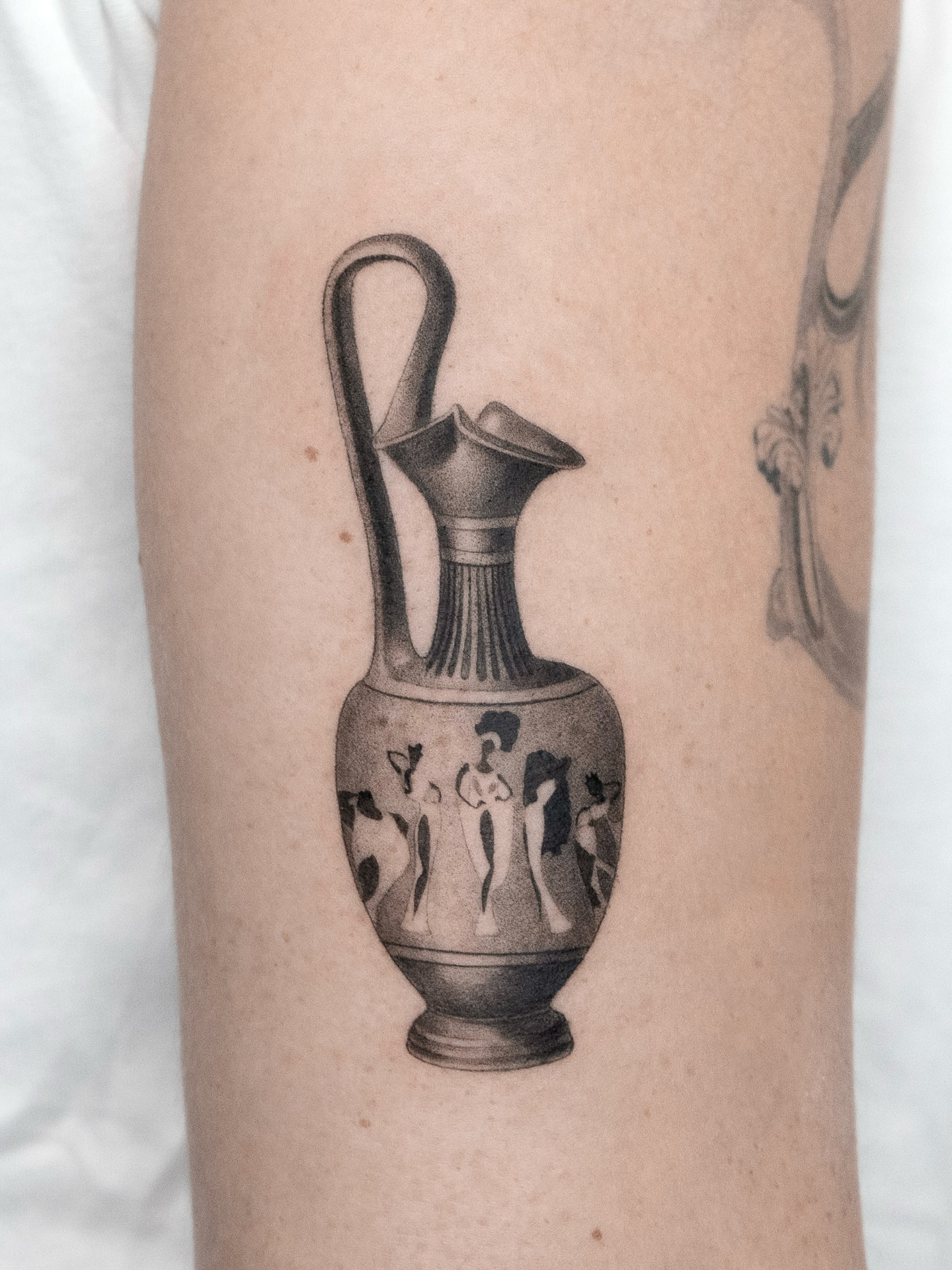 Tattoo by @lemontreeink — black_and_grey
