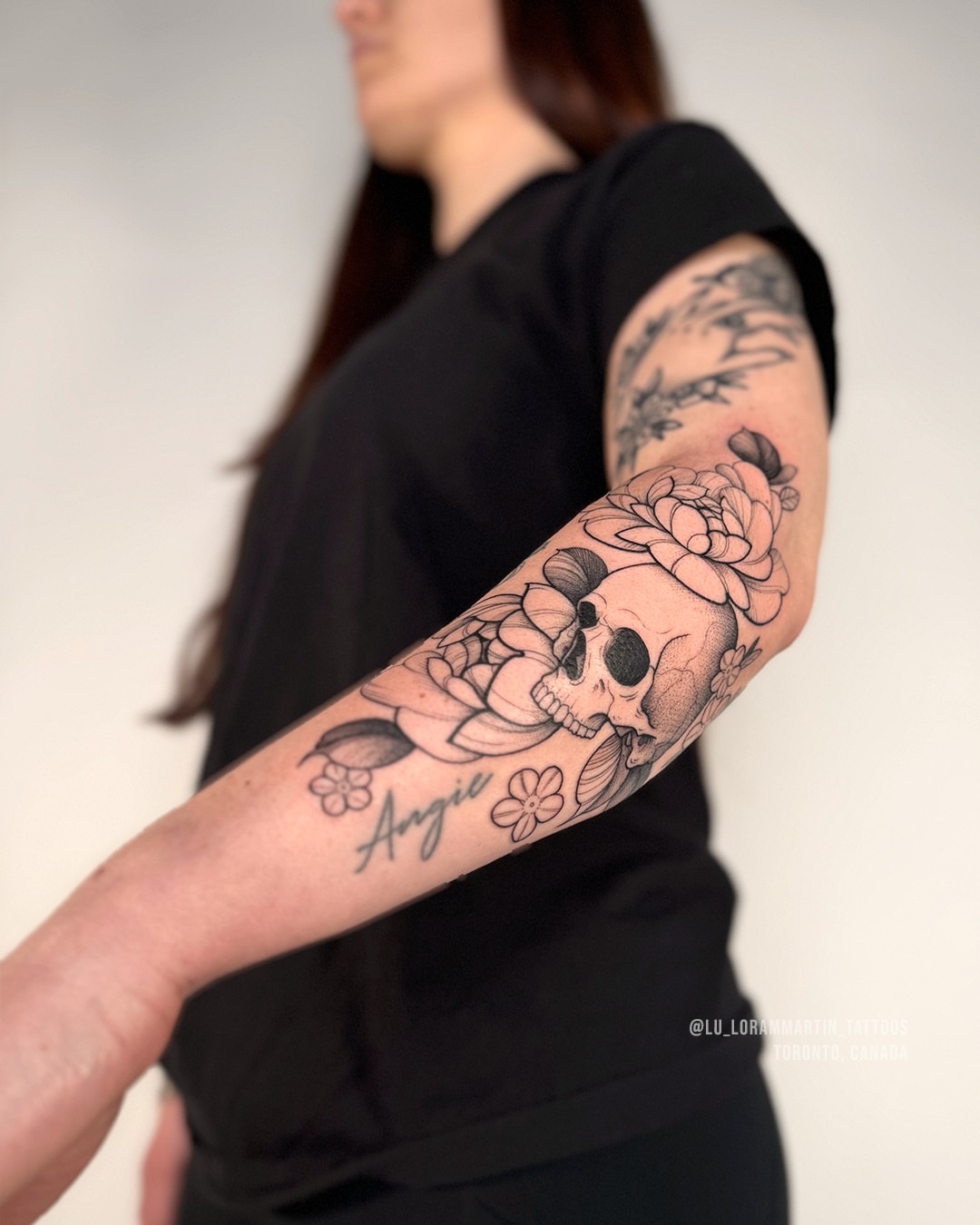 Tattoo by @lu_lorammartin_tattoos — black_and_grey