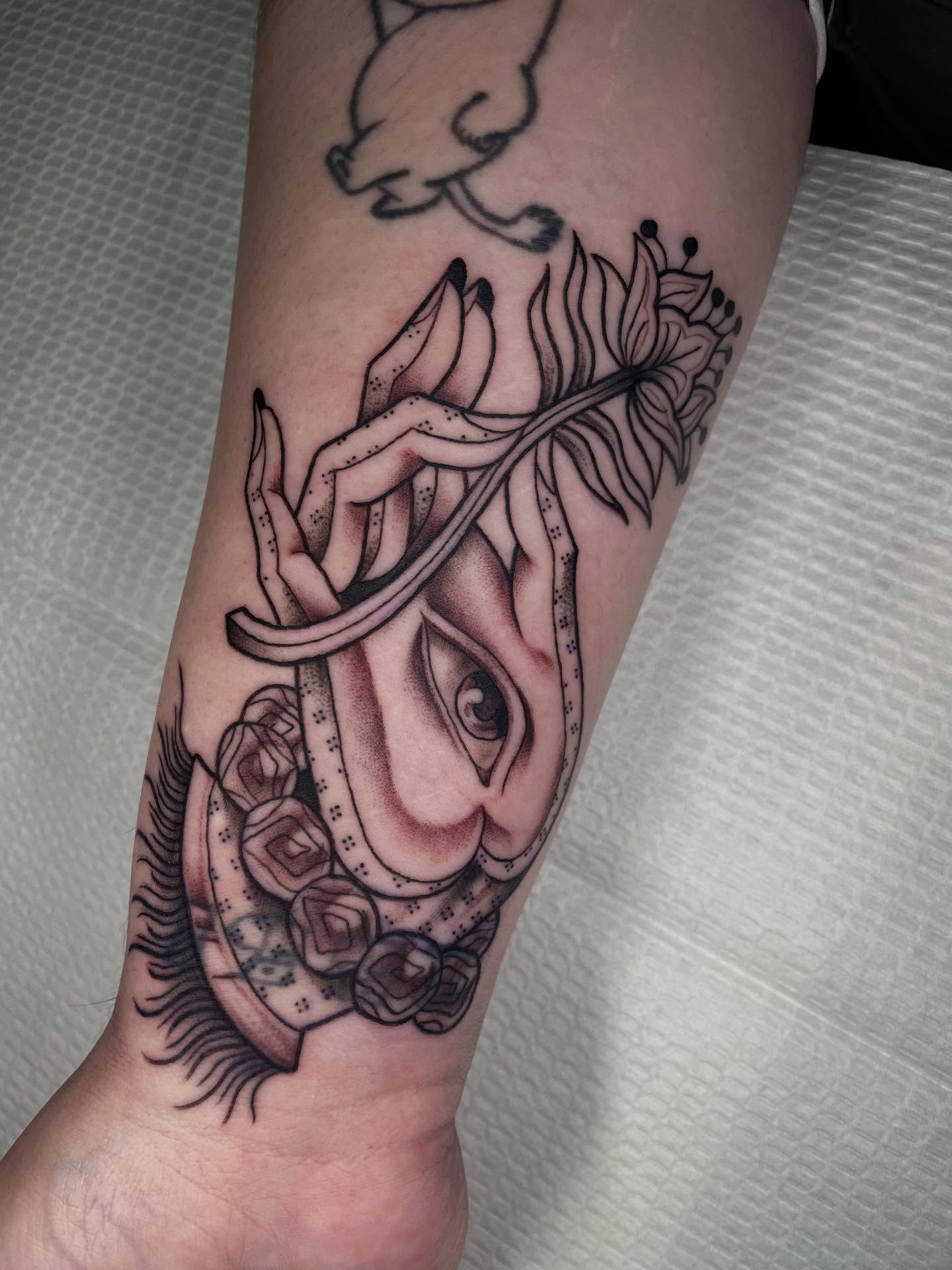 Tattoo by @xens0ul — black_and_grey