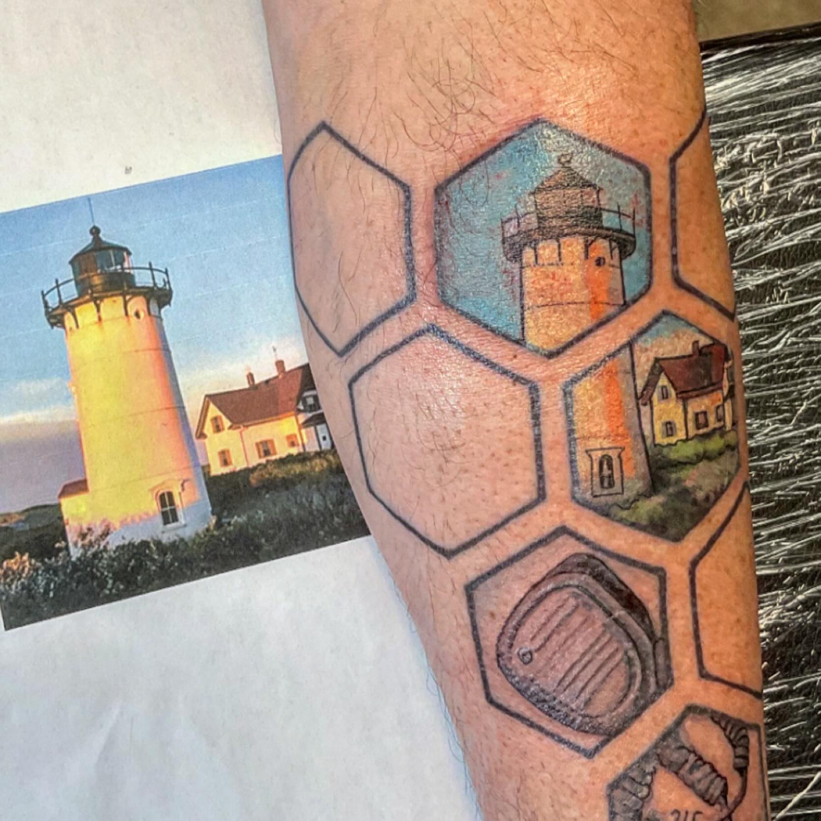Tattoo by @spugstattoo — geometric