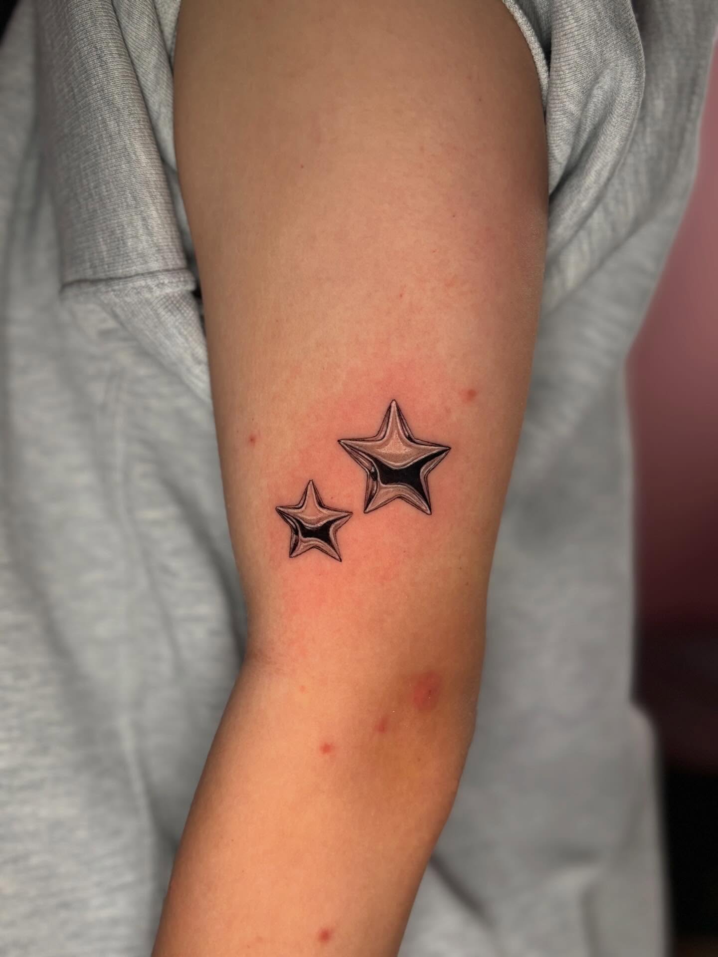 Stars black and grey tattoo on the forearm by ★𝔗𝔞𝔱𝔱𝔬𝔬𝔰 𝔟𝔶 𝔗𝔢𝔞𝔙𝔞𝔫𝔊𝔬𝔤𝔥 ★