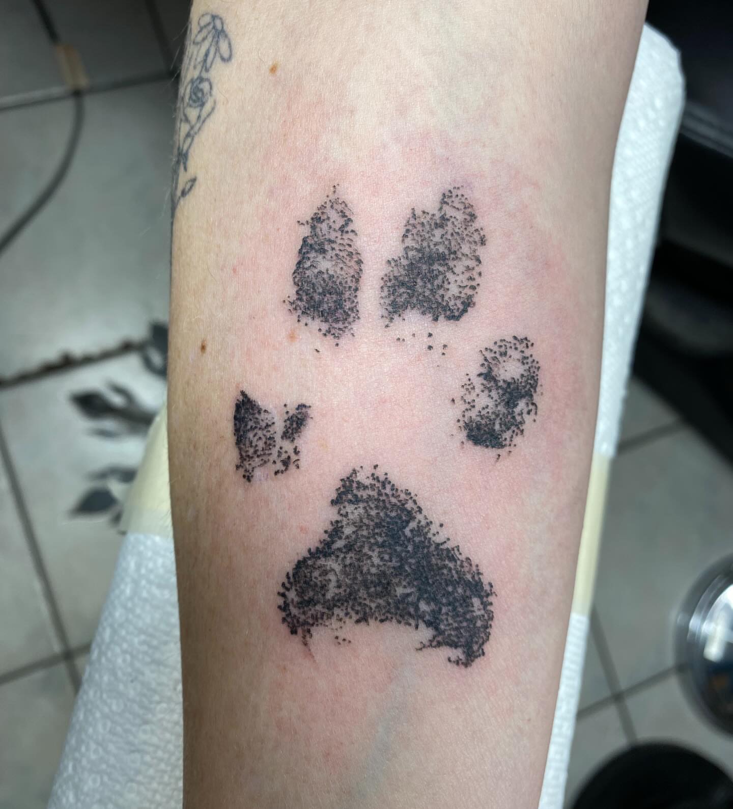 Tattoo by @sc0ttstattoos — dotwork