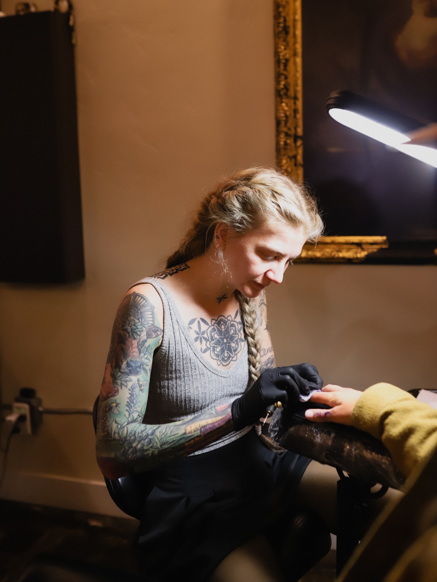 Floral design American traditional tattoo on the upper arm by Chelsey