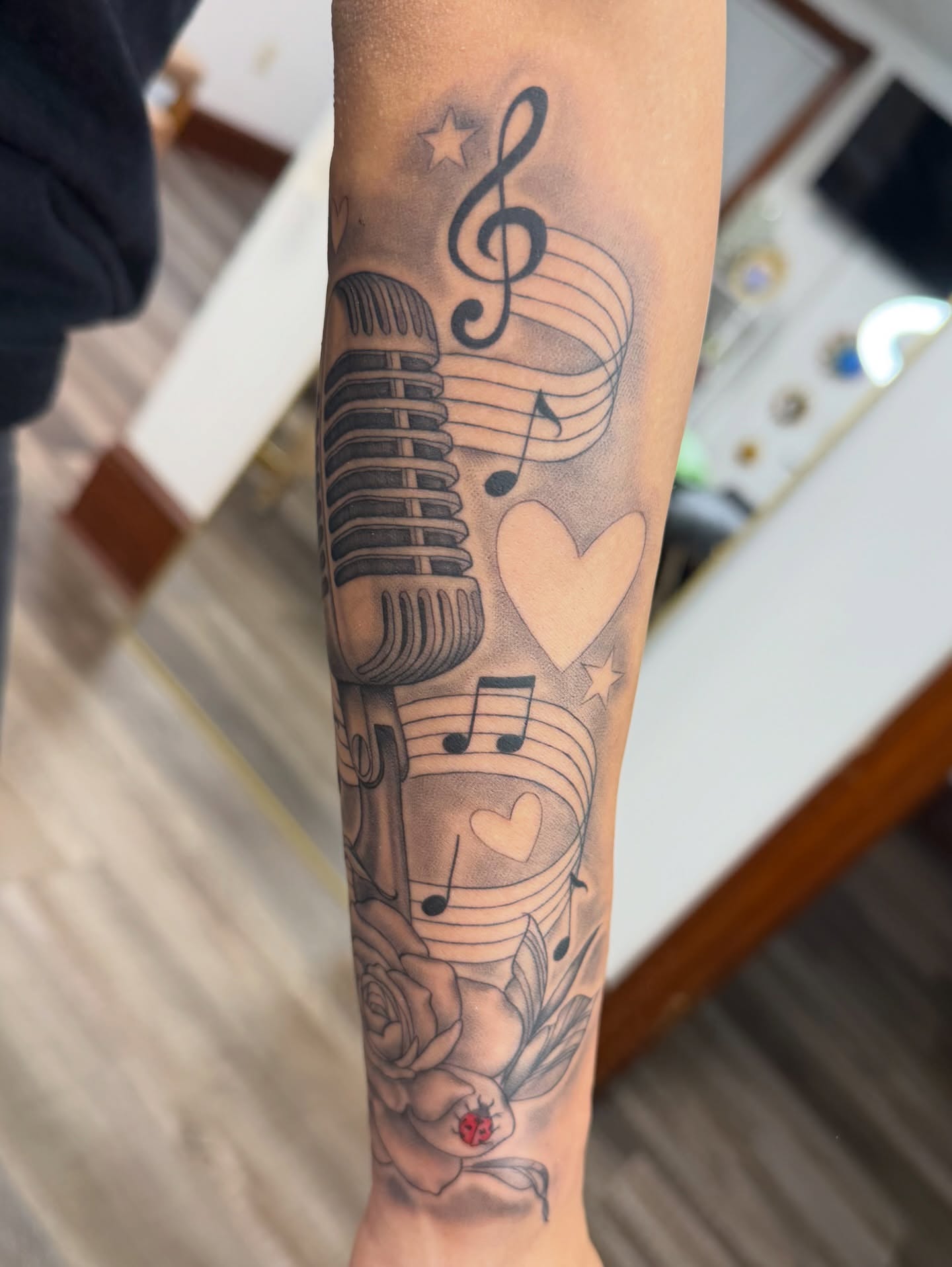 Tattoo by @inyourskiin — black_and_grey