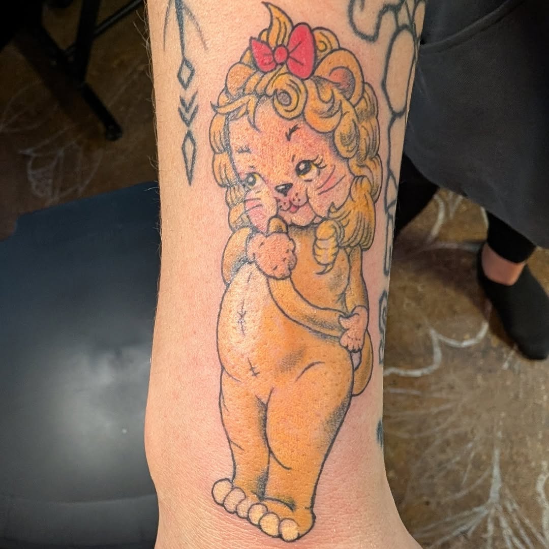 Tattoo by @cattatalso โ new_school