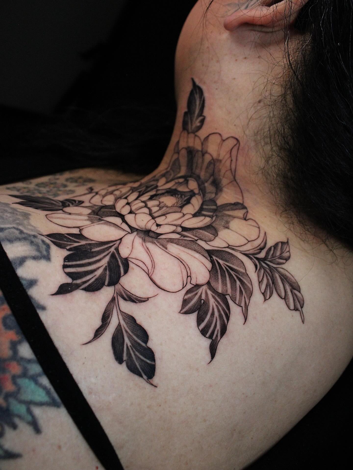 Peony black and grey tattoo on the neck by 𝕵𝖎𝖒𝖎 𝕯𝖊𝕽𝖔𝖘𝖆🥀, Everett, Washington
