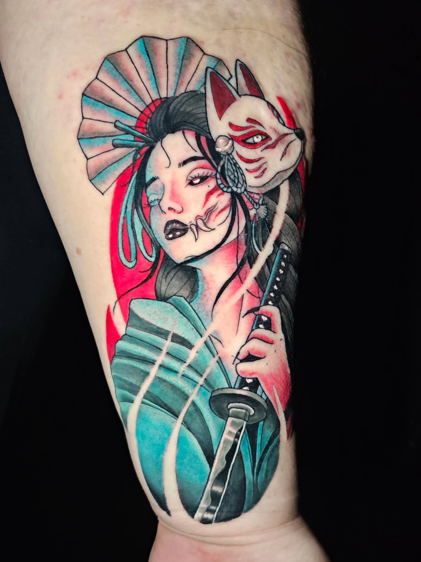 Geisha with fox japanese irezumi tattoo on the forearm by Ashwee Hart