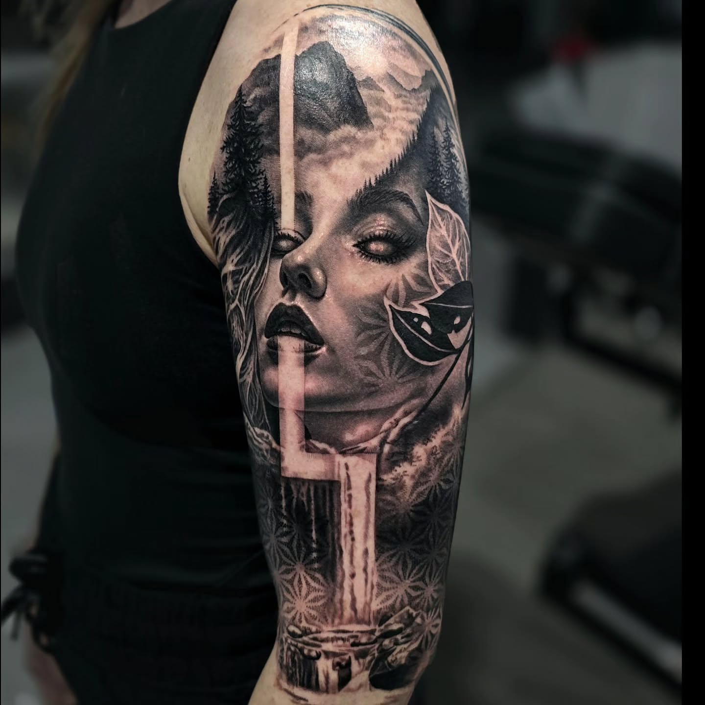 Tattoo by @tattoos_by_julia — realism, dark_realism