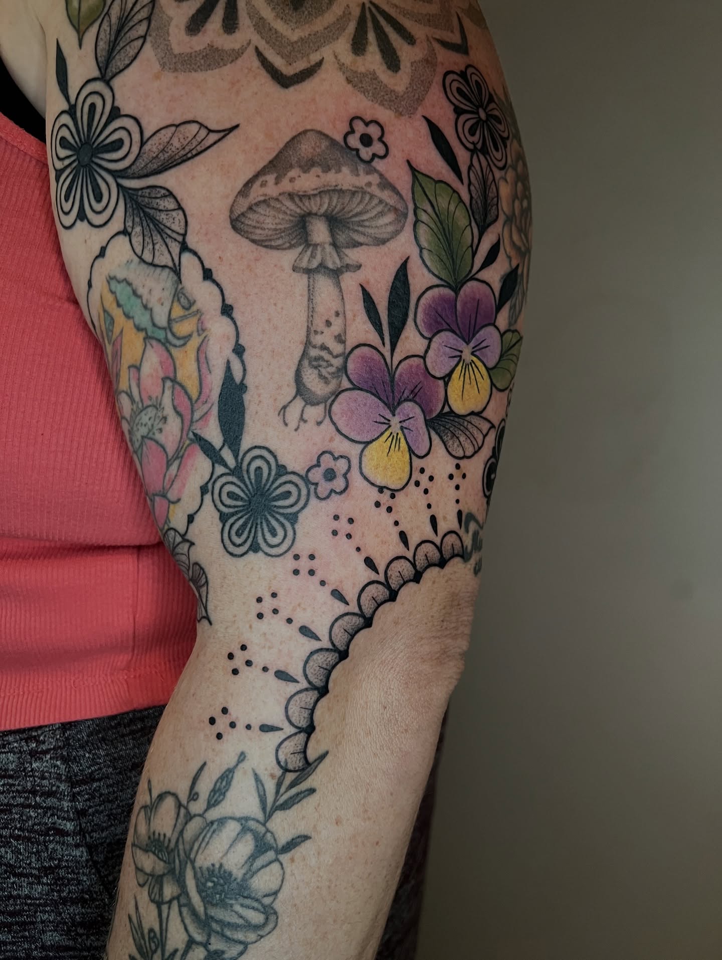 Mushroom and flowers dotwork tattoo on the forearm by ๐๐๐ฅ๐ฅ๐ข๐ ๐๐๐ก๐ข๐ฅ๐ฅ๐ข๐ง๐