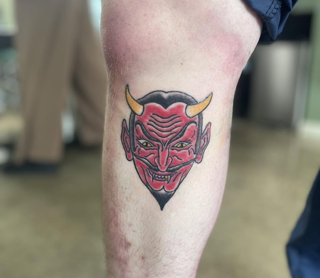 Tattoo by @beesnestqueenbee — american_traditional