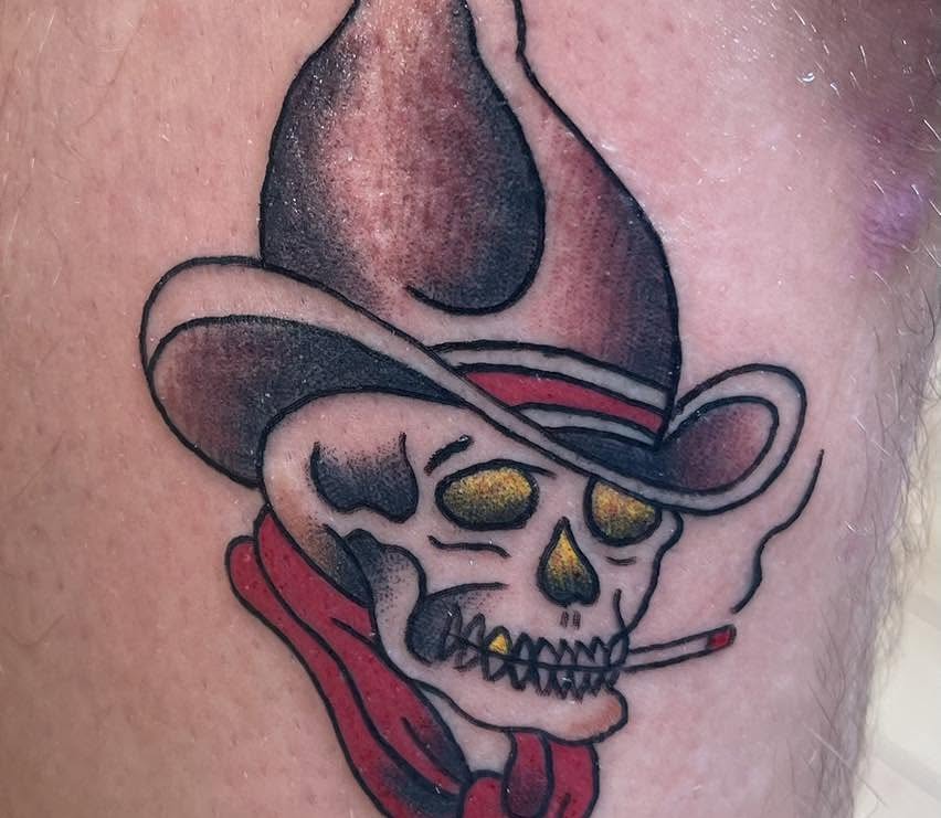 Tattoo by @beesnestqueenbee — american_traditional