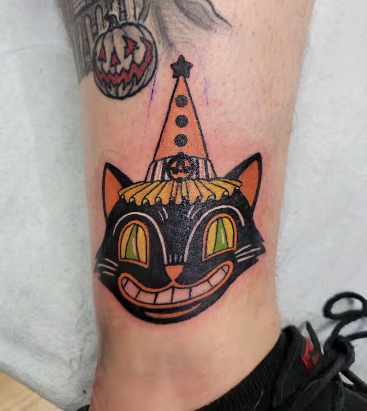 Tattoo by @jessicacz_tattoos — american_traditional