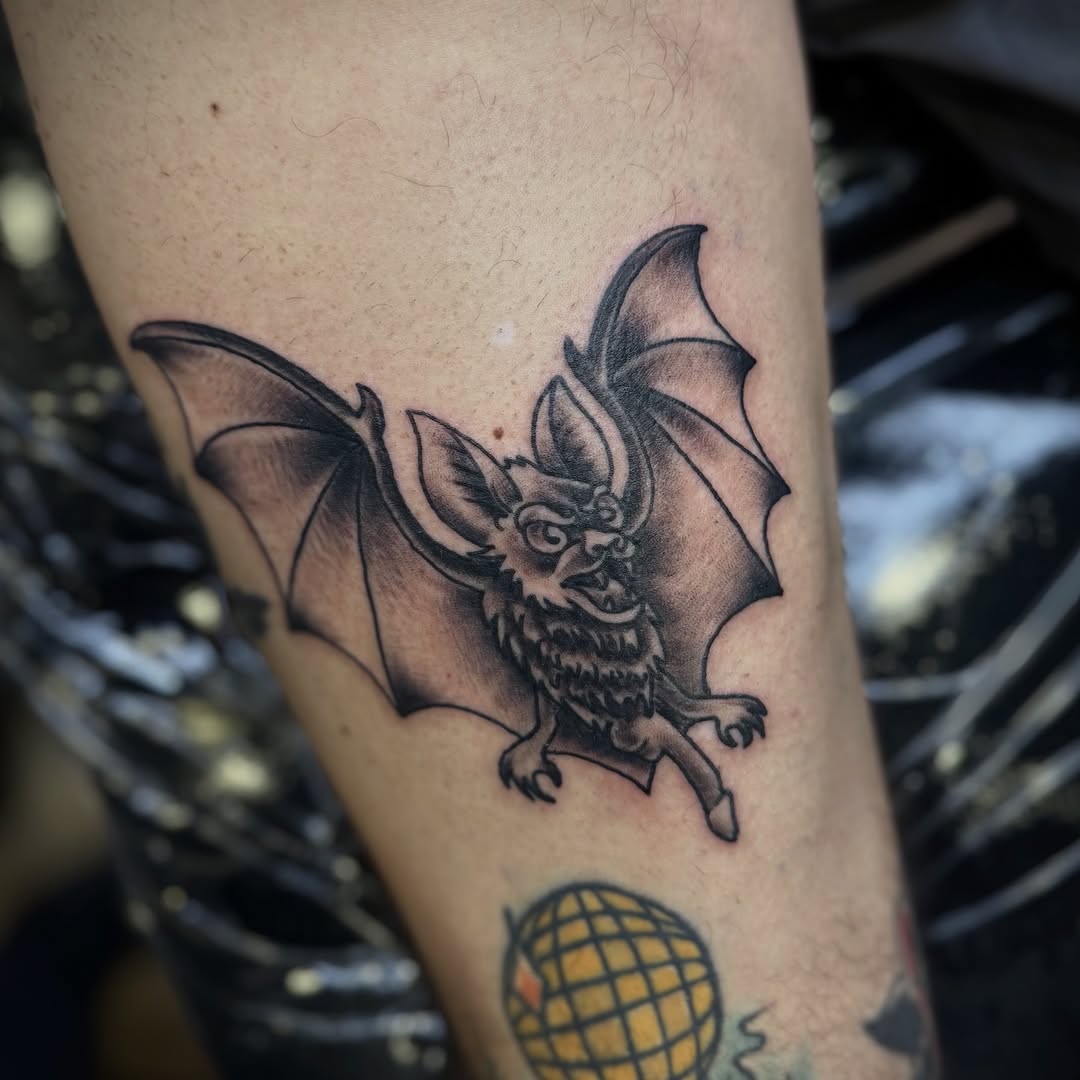 Tattoo by @oldfeatherfingers — american_traditional