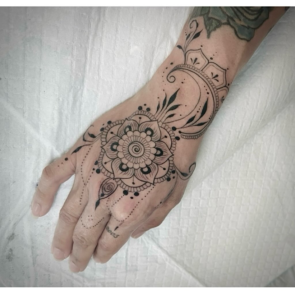 Tattoo by @jonny_elliott_phx β dotwork, ornamental