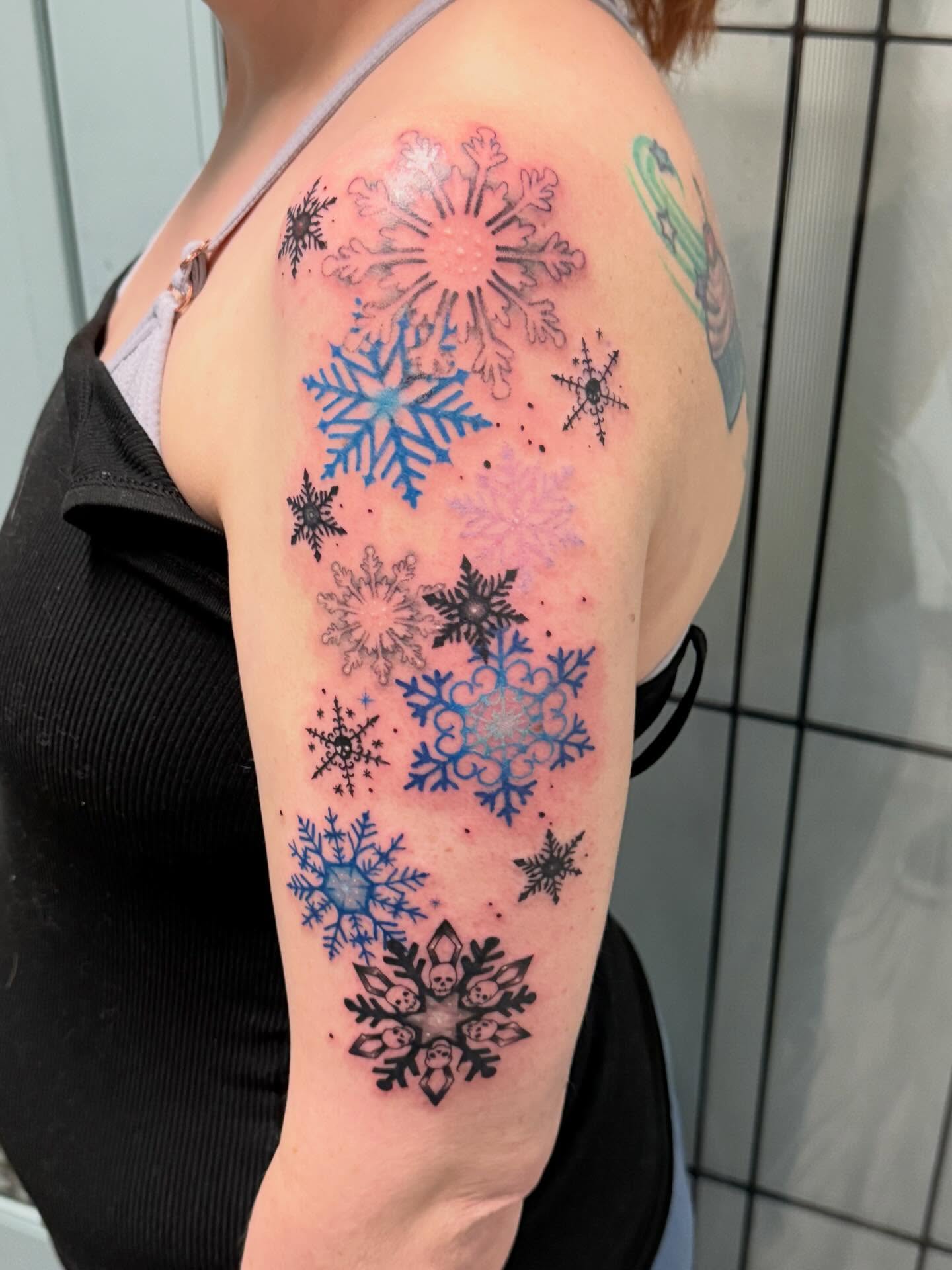 Tattoo by @aj.tattoos.piercings — dotwork, geometric