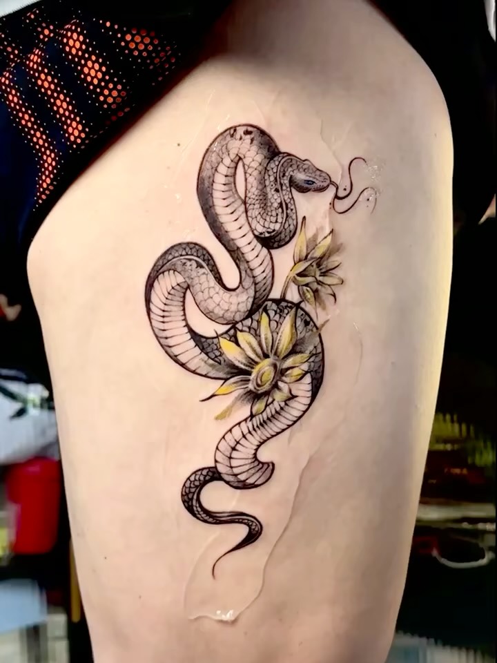 Tattoo by @90tattoo_ — black_and_grey