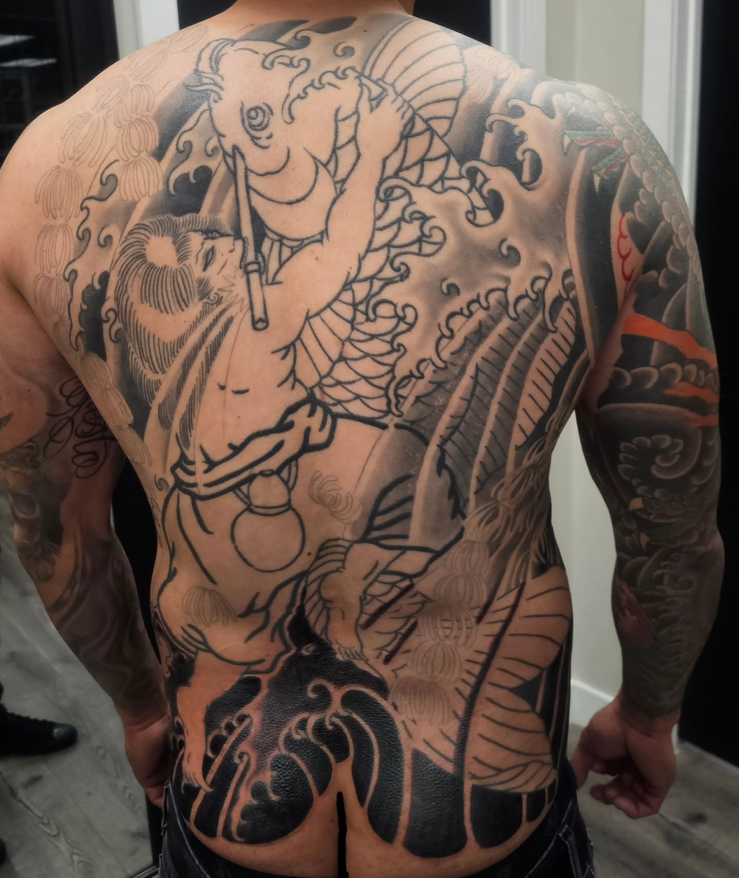 Tattoo by @avelourdtattoos — japanese_irezumi