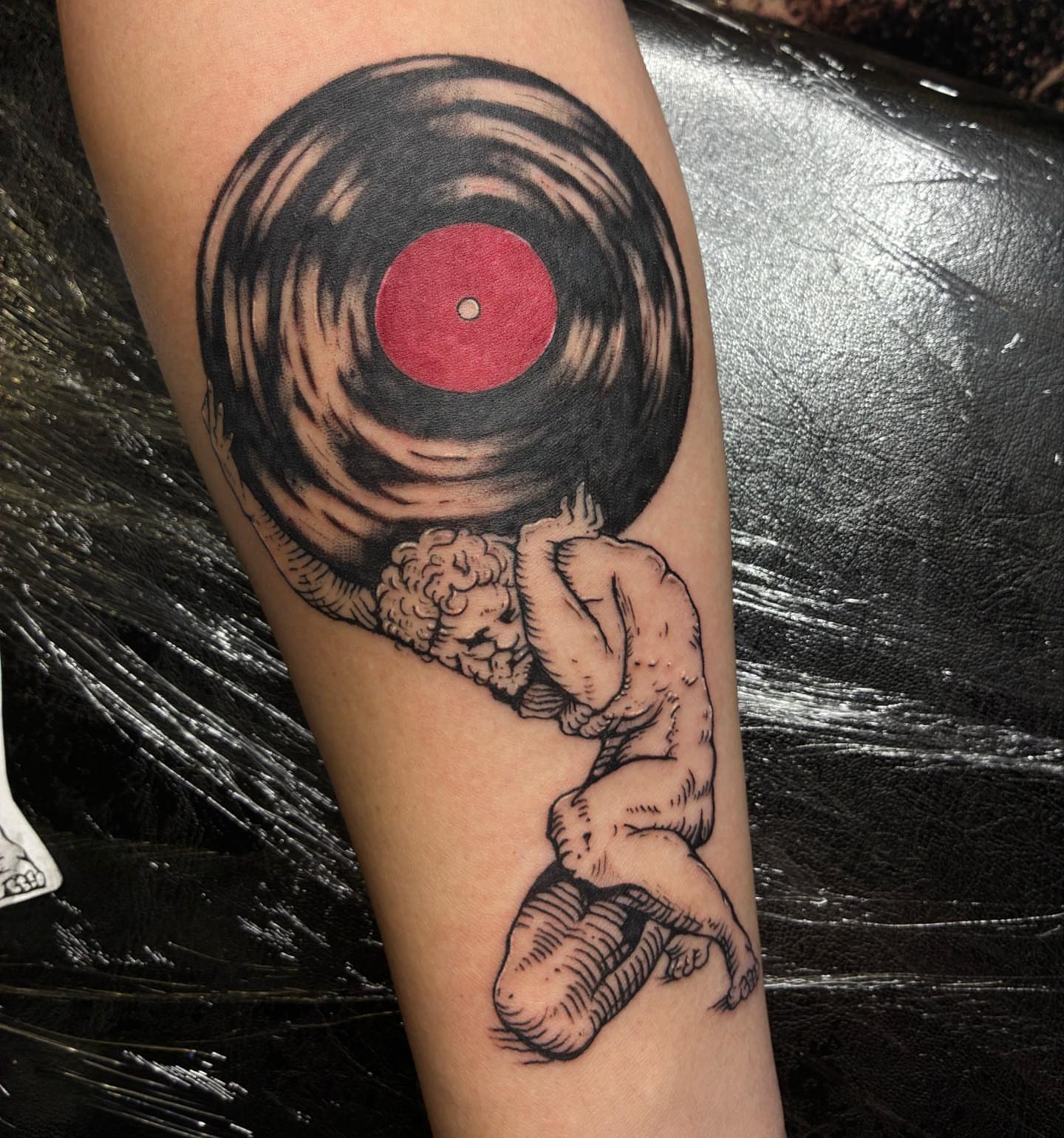 Tattoo by @zetersenn_ink — black_and_grey, realism