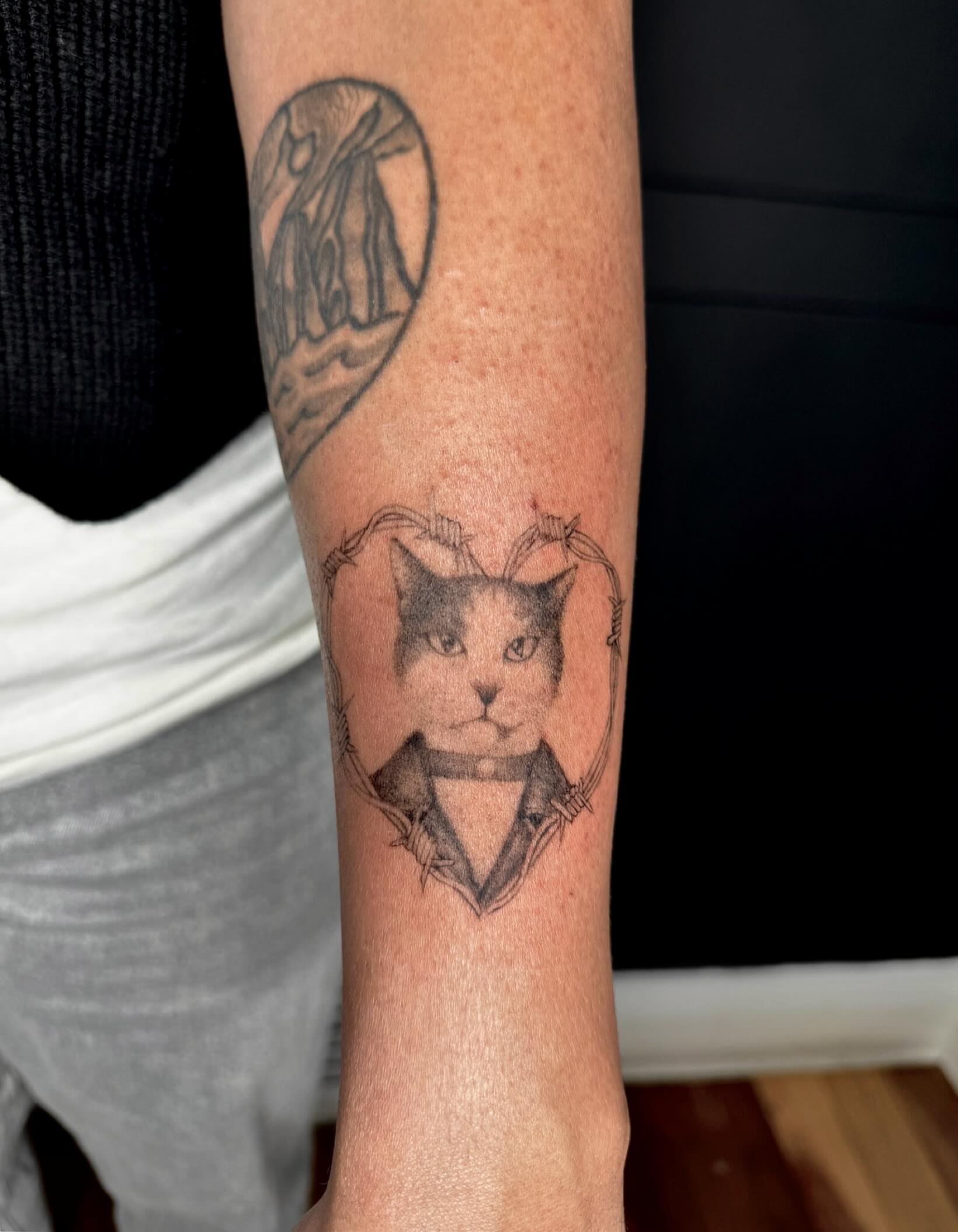 Tattoo by @mbauertattoo — black_and_grey