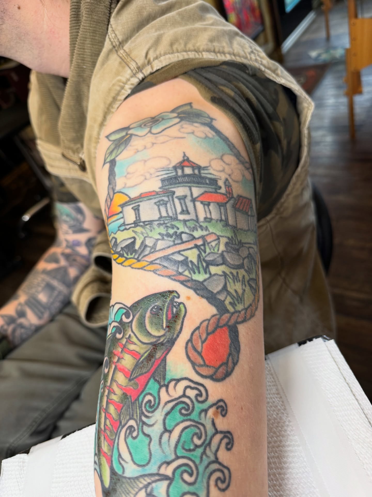 Tattoo by @cesar863 โ american_traditional